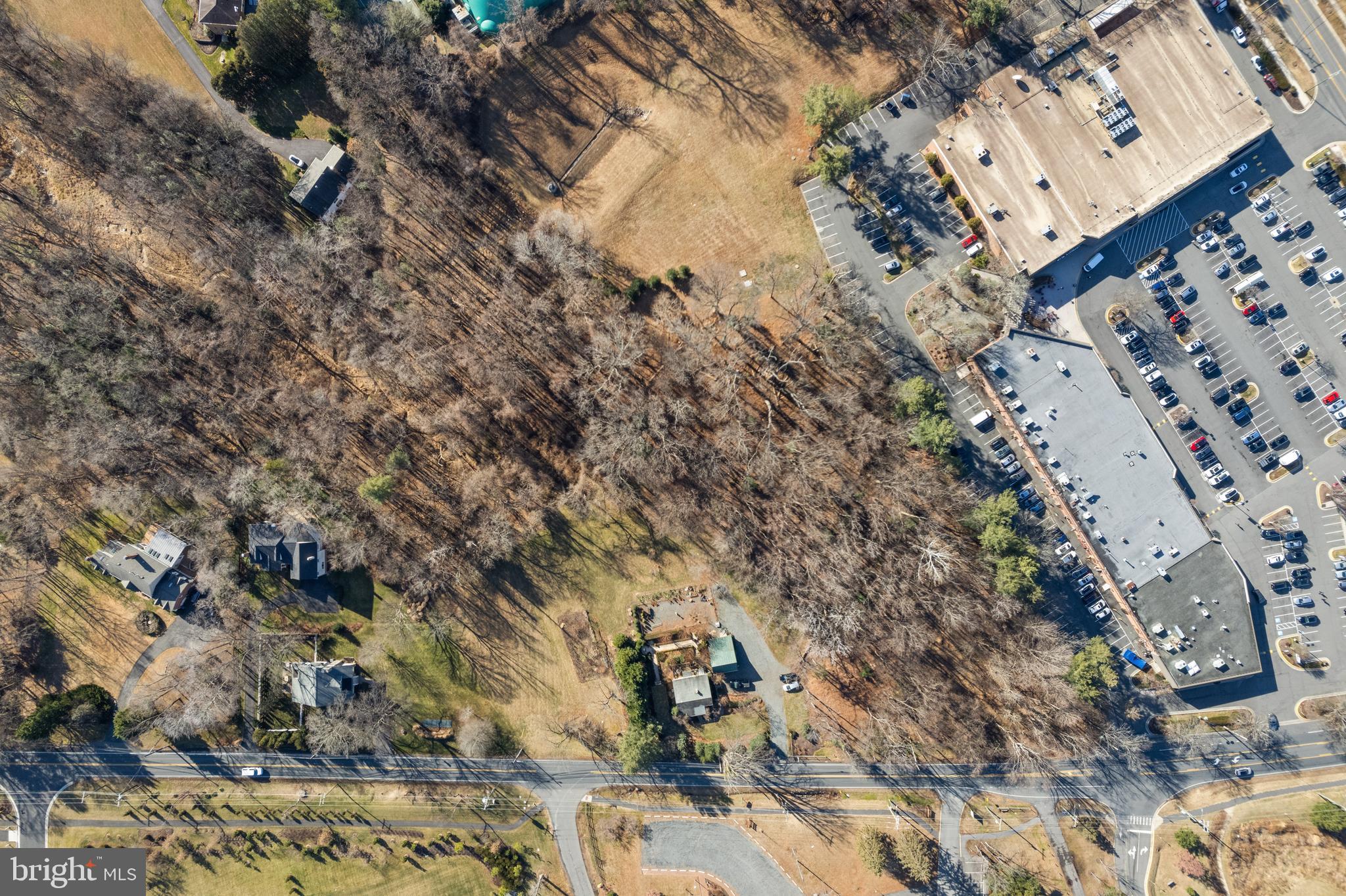 FORESTVILLE - Residential