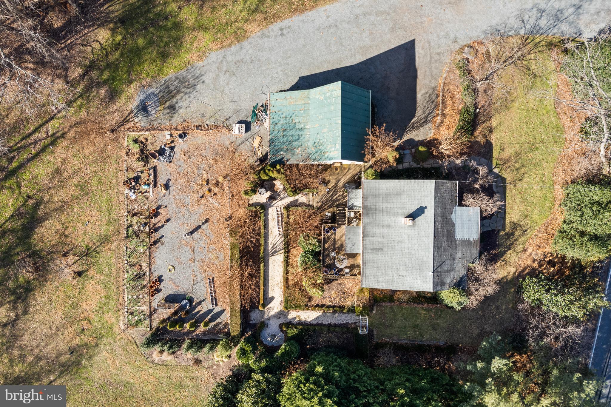 9813 GEORGETOWN PIKE