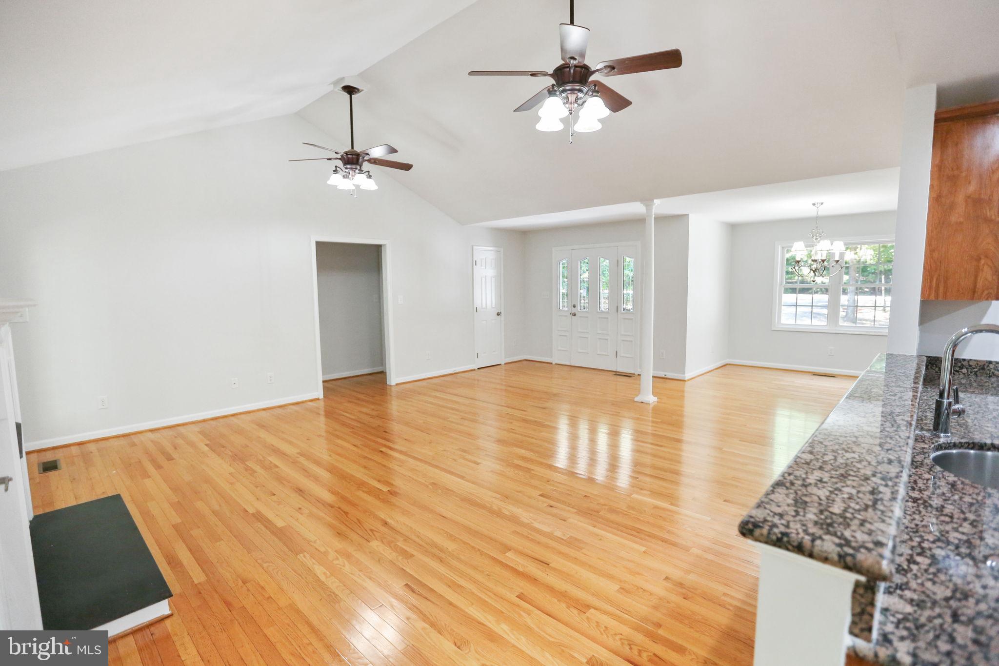 SHENANDOAH CROSSING COUNTRY CLUB - Residential