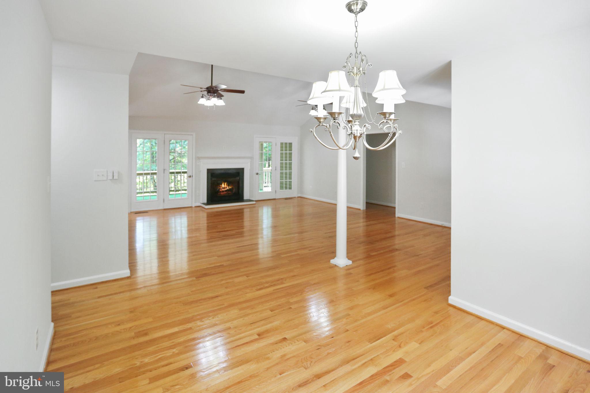 SHENANDOAH CROSSING COUNTRY CLUB - Residential