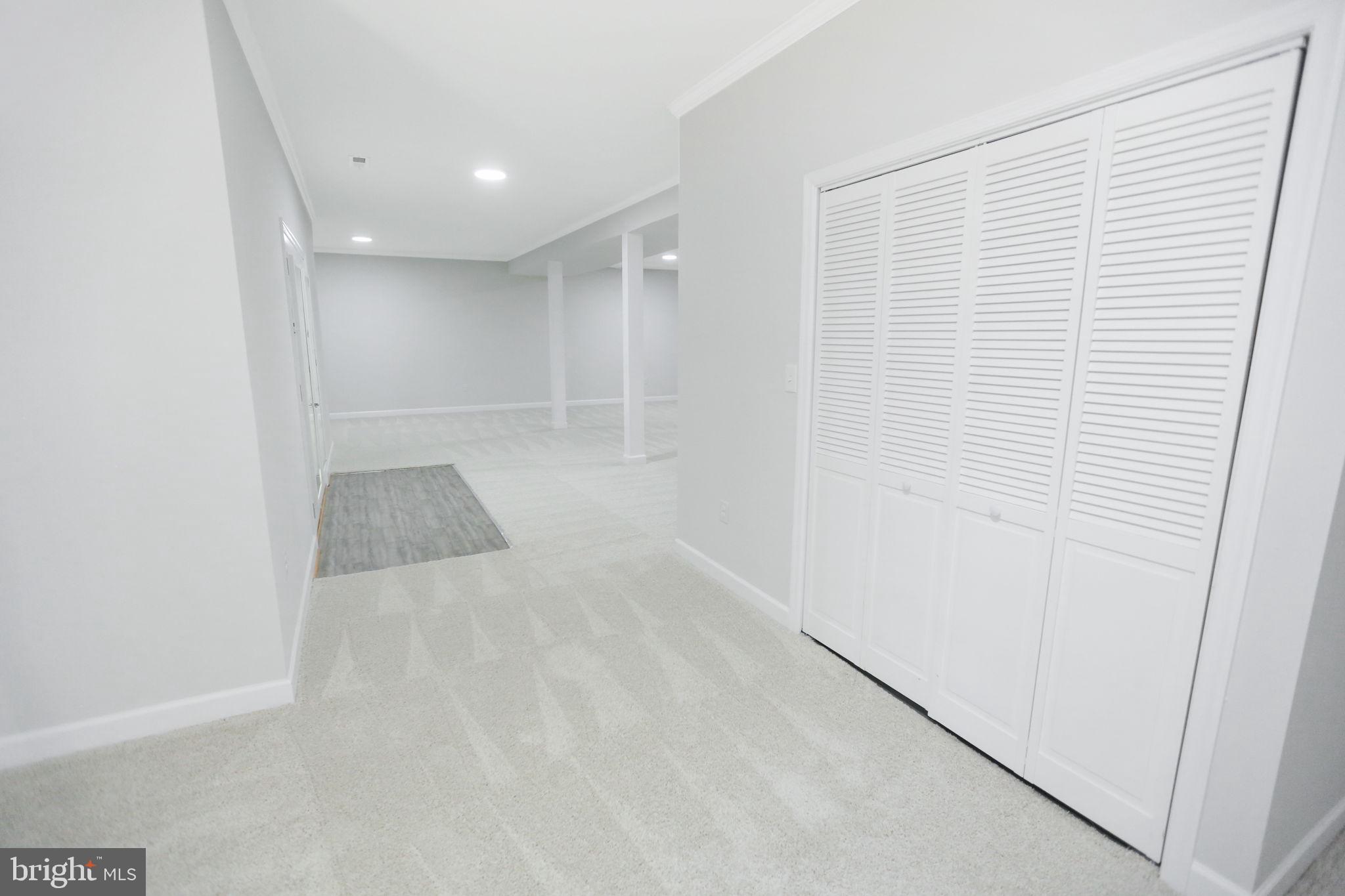 SHENANDOAH CROSSING COUNTRY CLUB - Residential