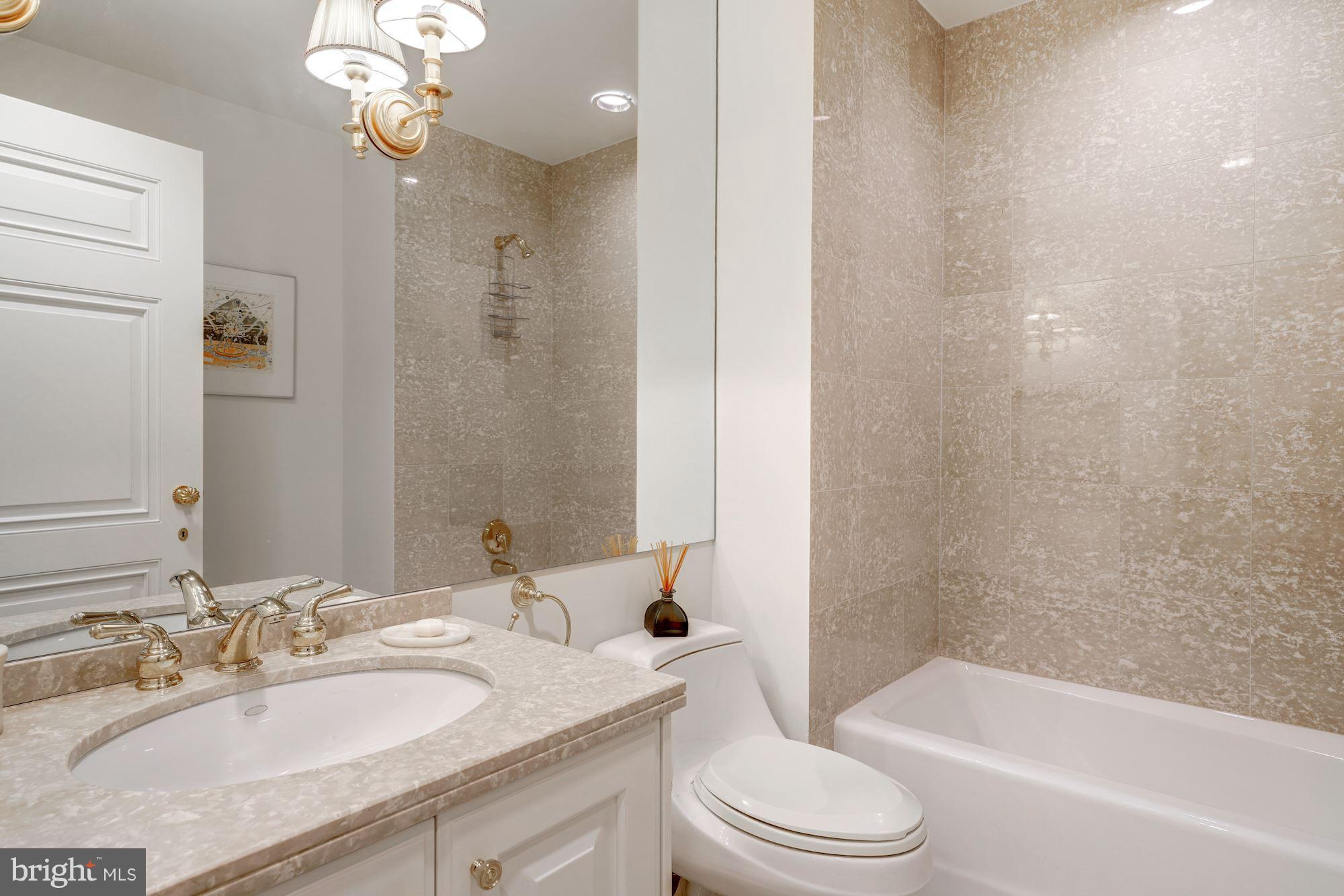 SOMERSET HOUSE CONDOS - Residential