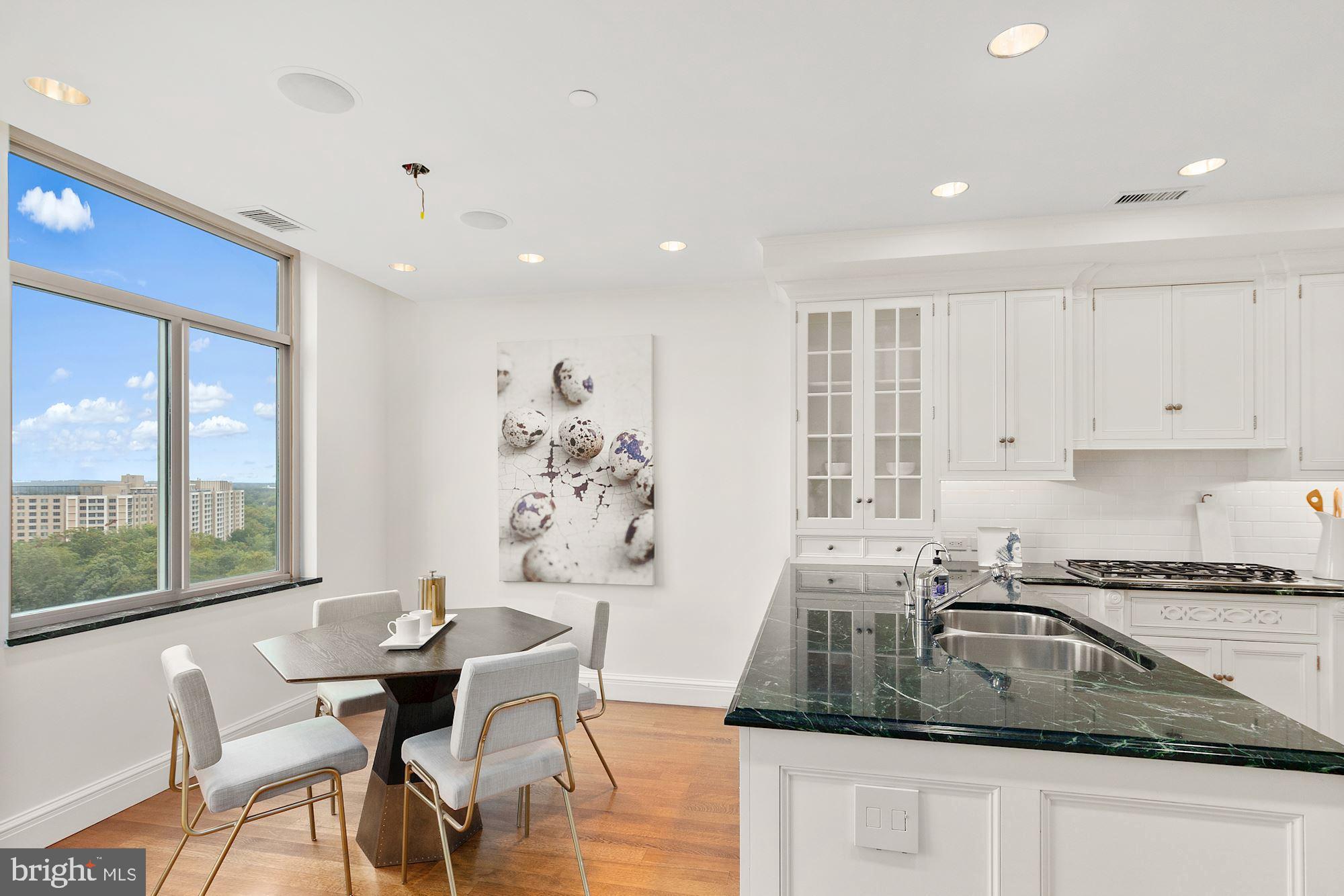 SOMERSET HOUSE CONDOS - Residential