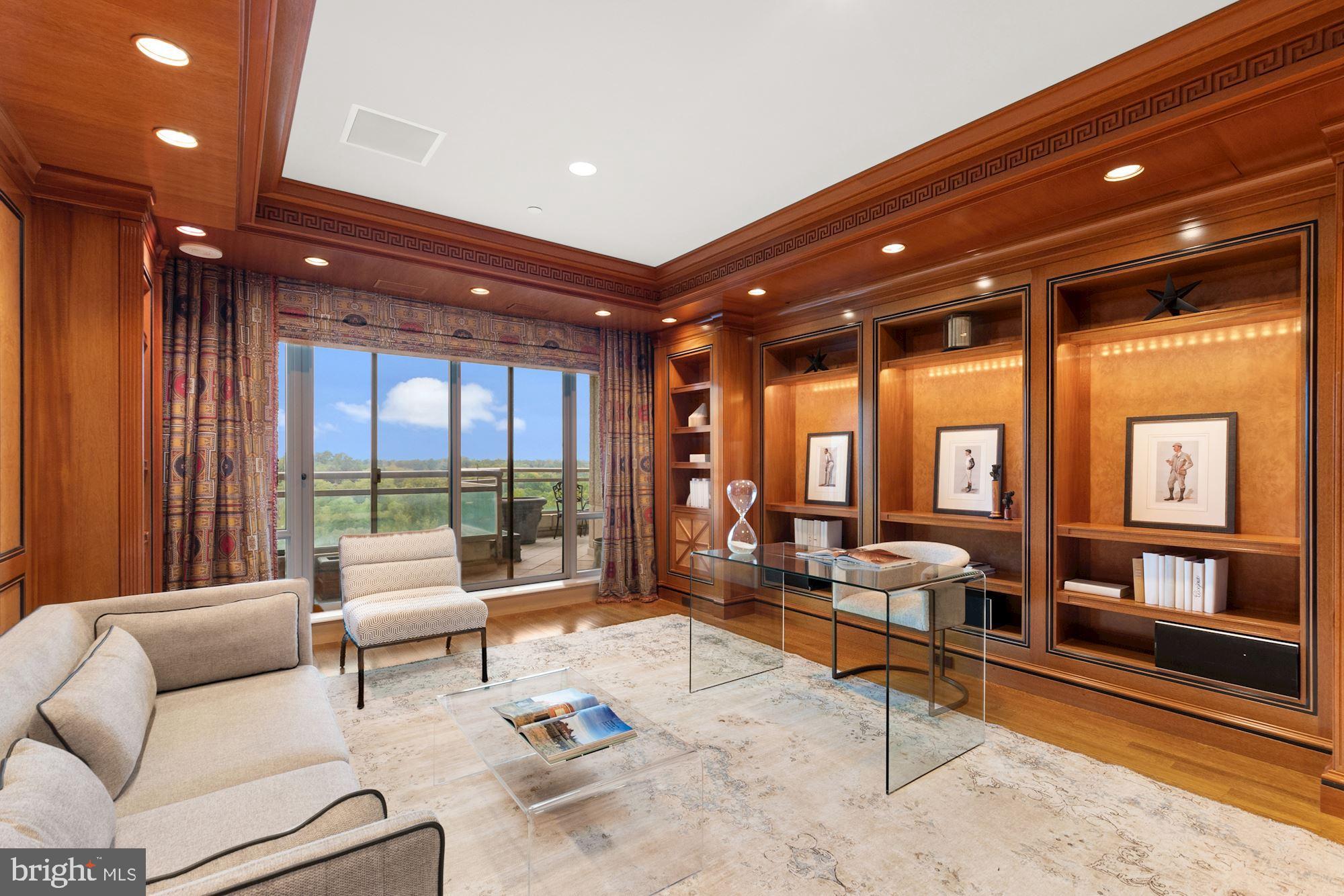 SOMERSET HOUSE CONDOS - Residential