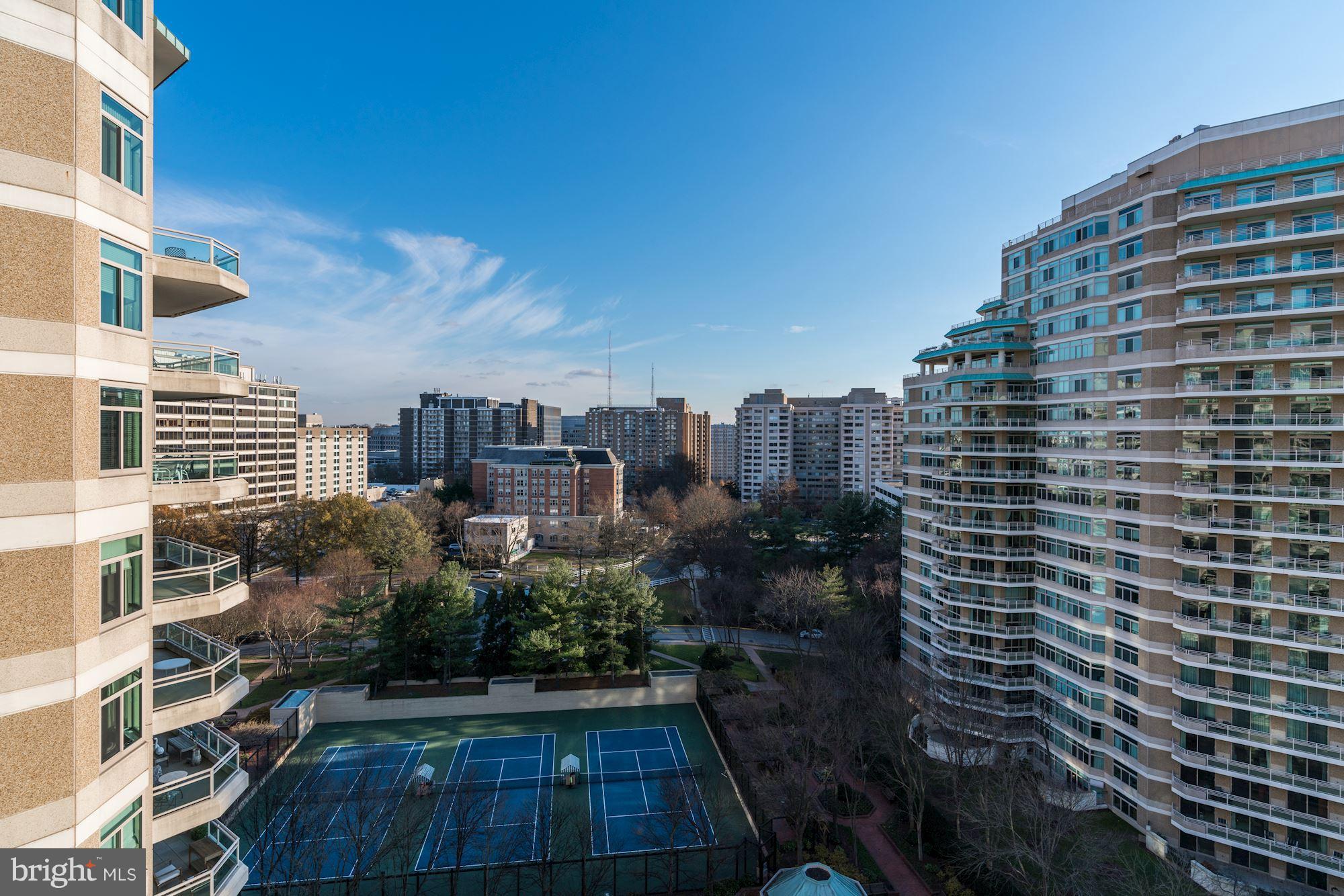 SOMERSET HOUSE CONDOS - Residential