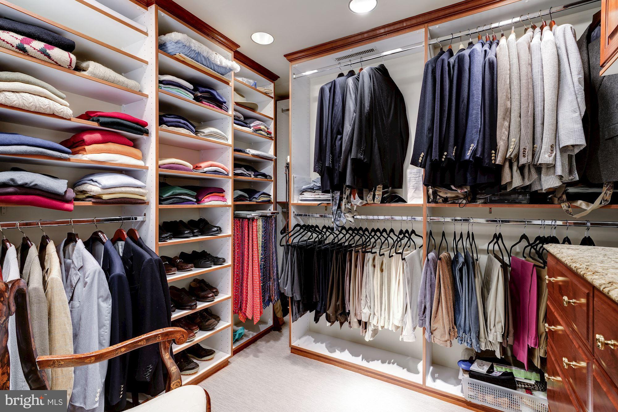 SOMERSET HOUSE CONDOS - Residential