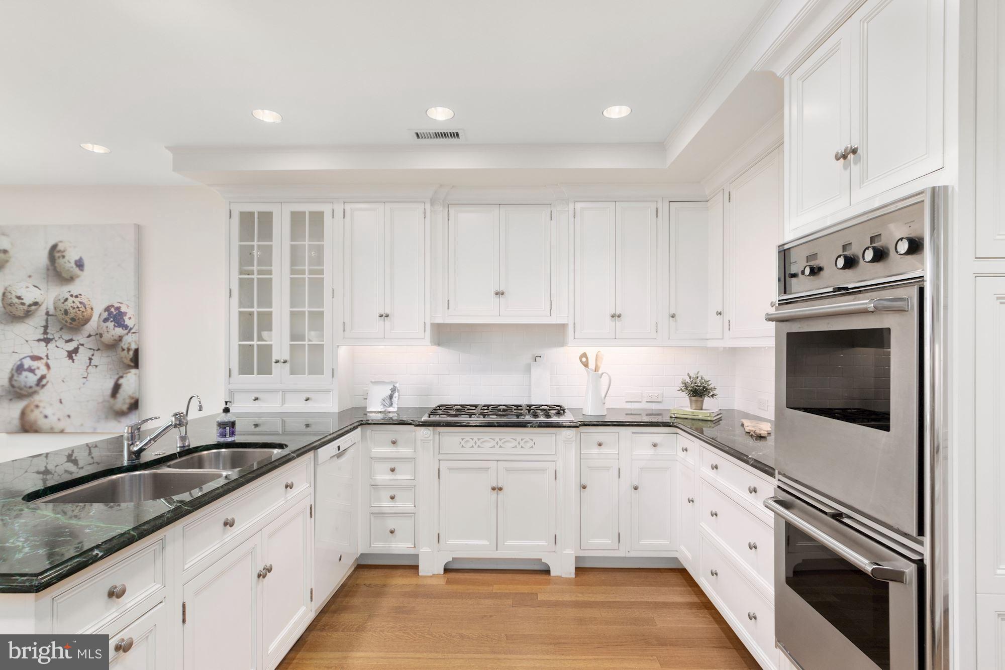 SOMERSET HOUSE CONDOS - Residential