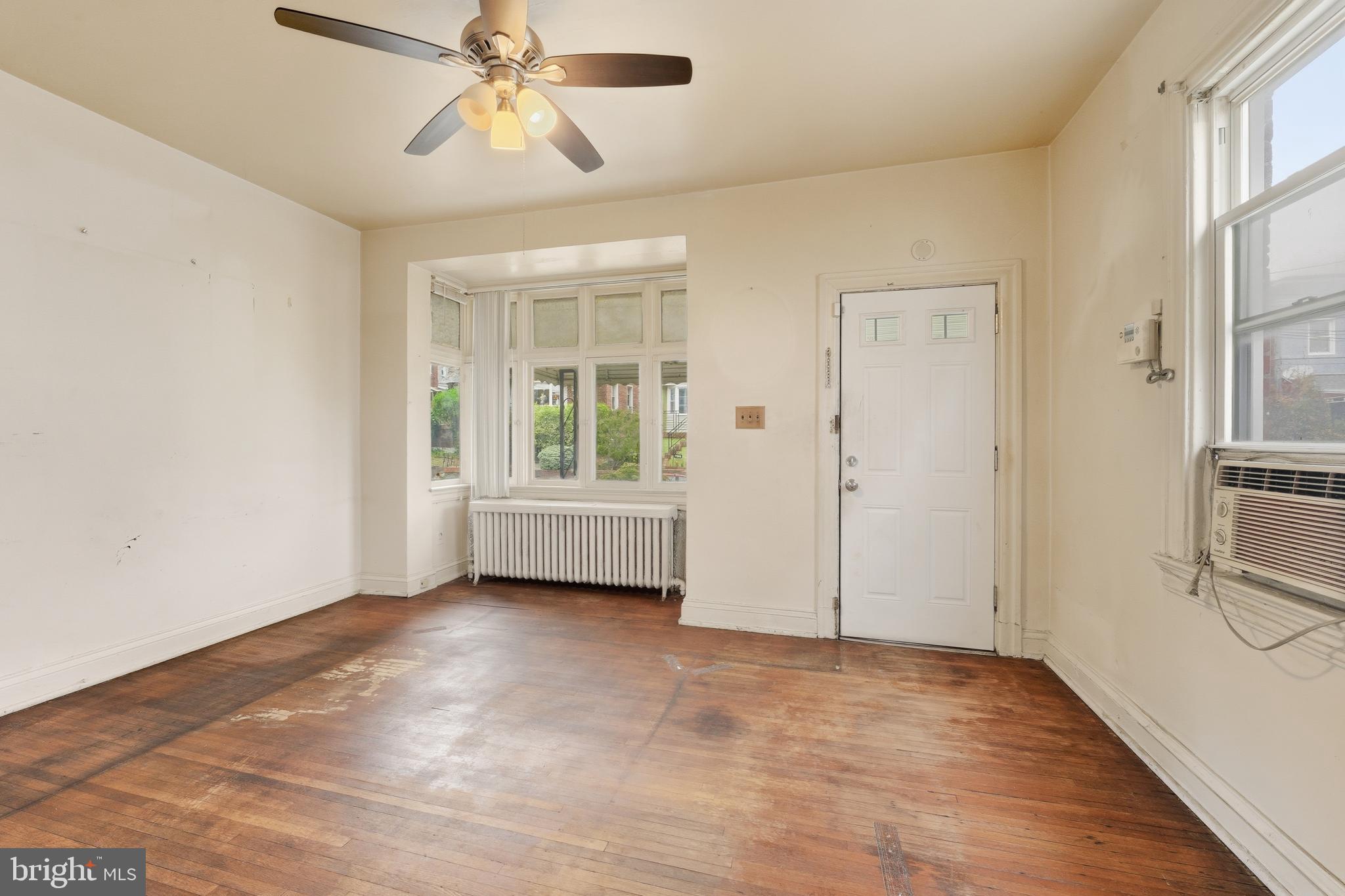 726 SOMERSET PLACE NW