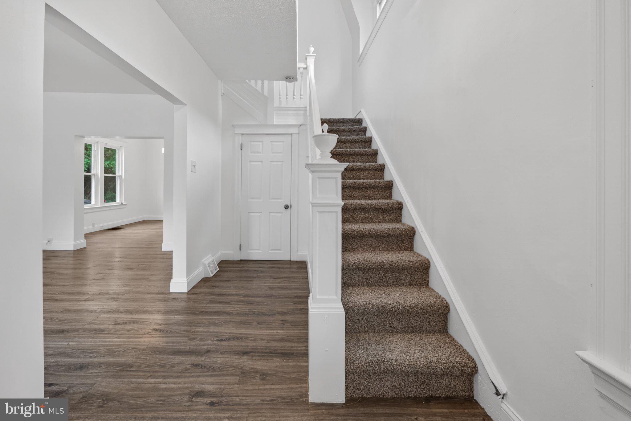 302 SLOAN AVENUE