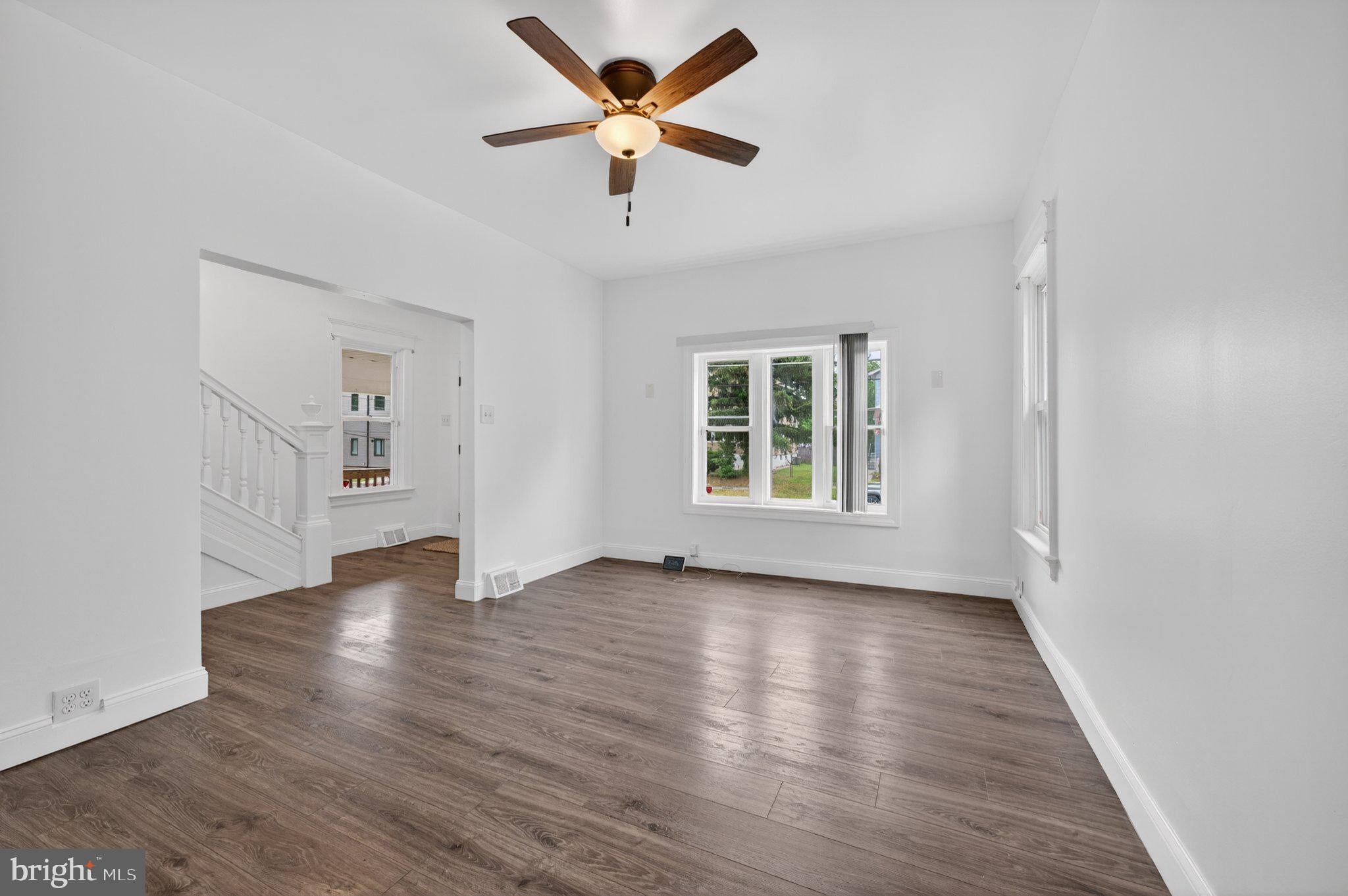 302 SLOAN AVENUE