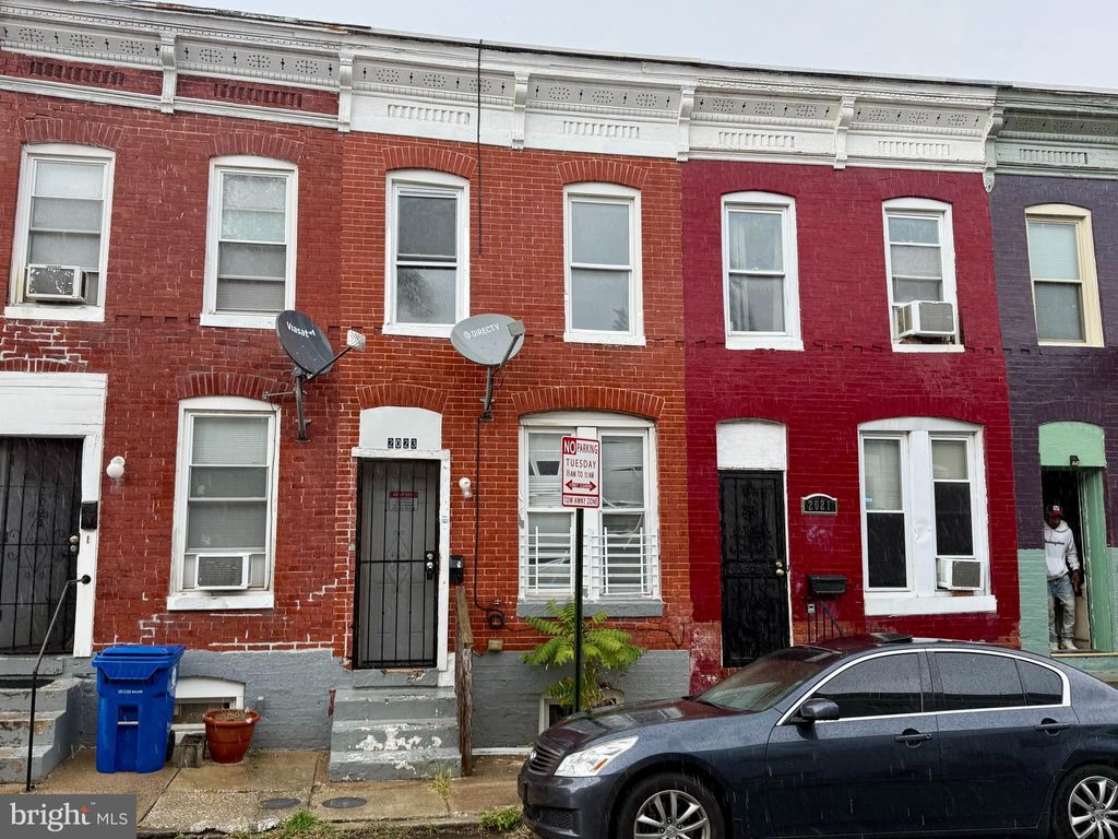 Photo of 2023 Etting Street, BALTIMORE, MD 21217 (MLS # MDBA2187642)
