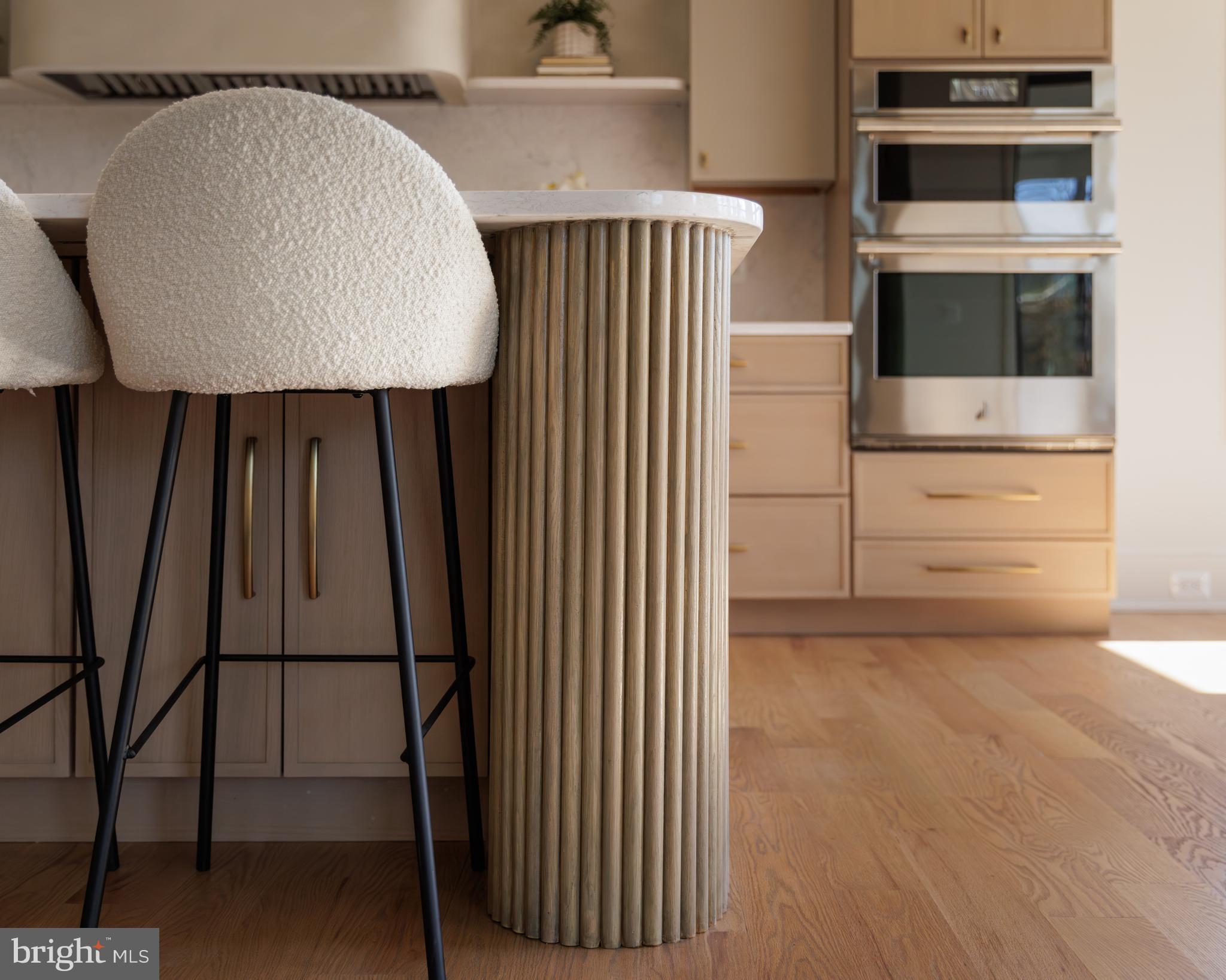 VIENNA WOODS - Residential