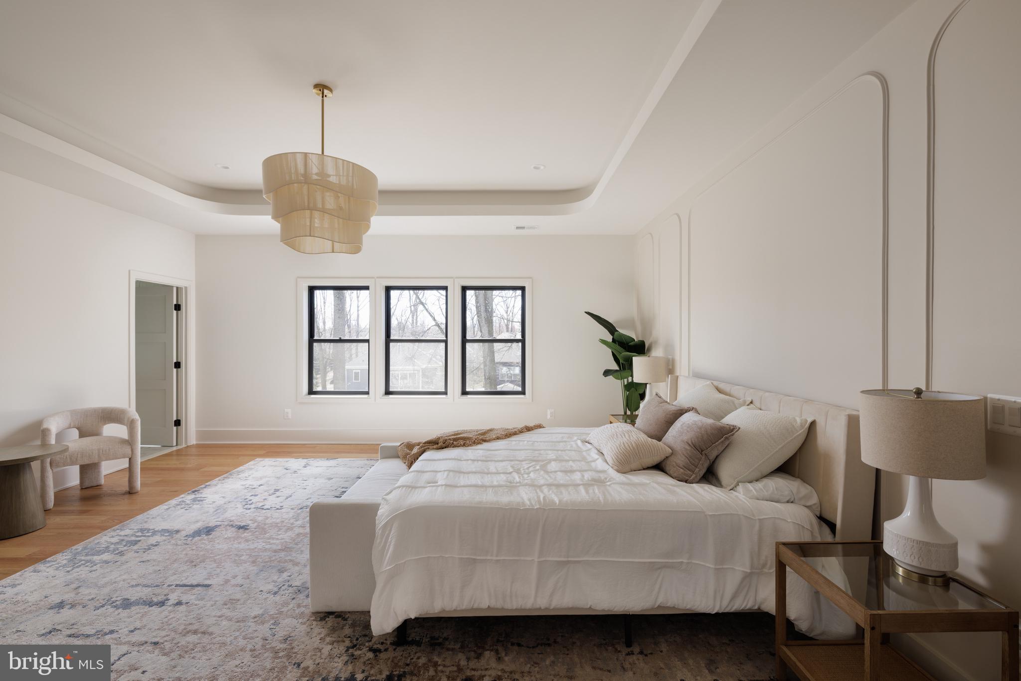 VIENNA WOODS - Residential