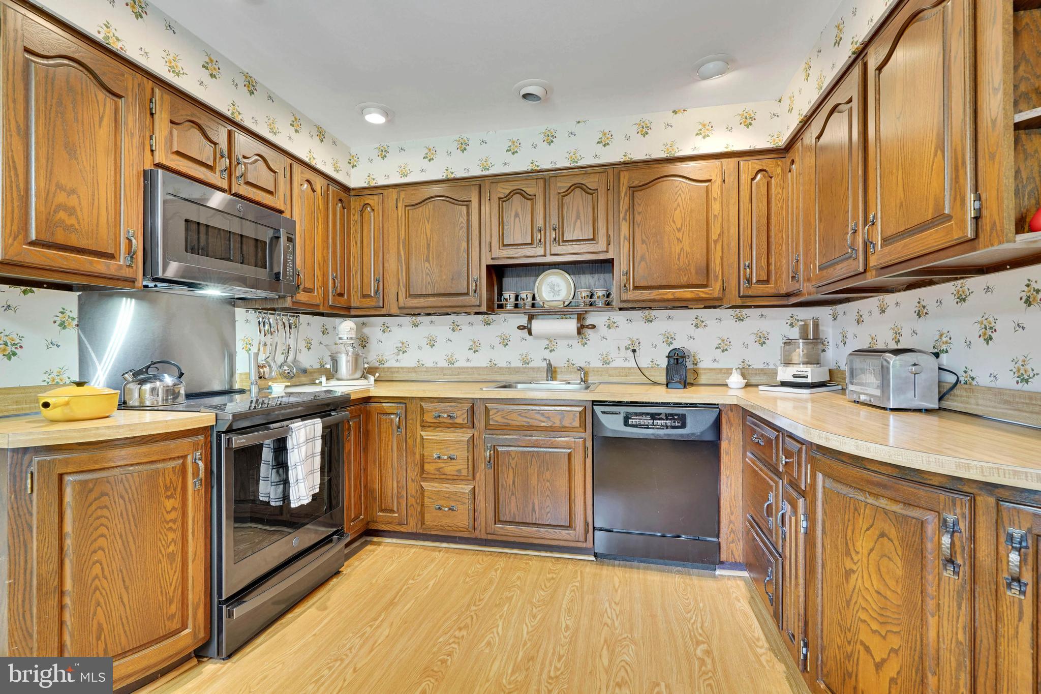 ALNOR HEIGHTS - Residential