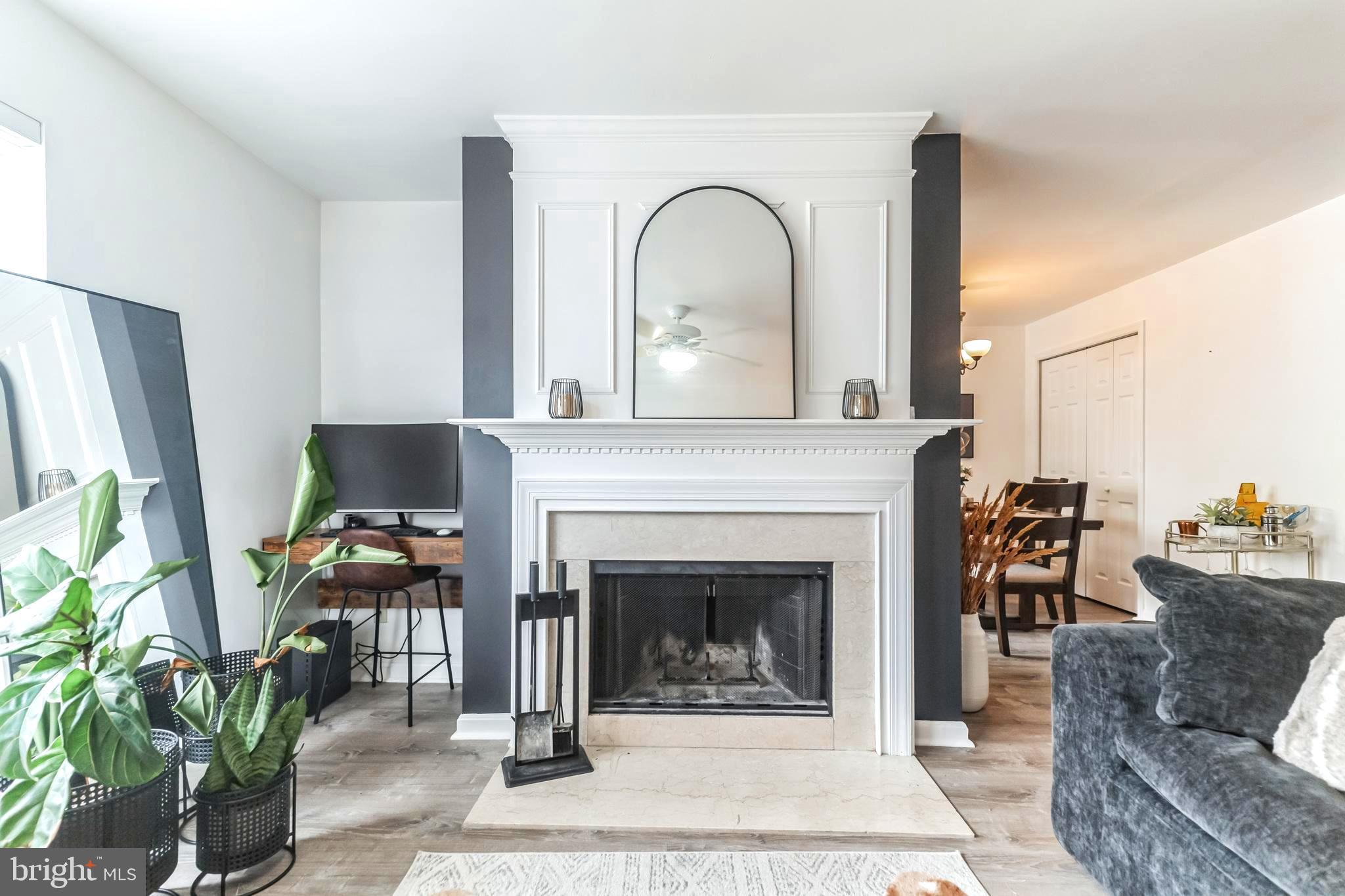 FOX CHASE/EXETER - Residential