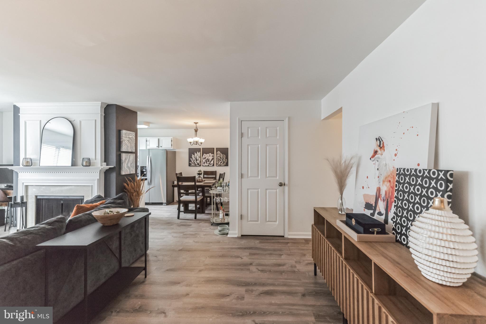 FOX CHASE/EXETER - Residential