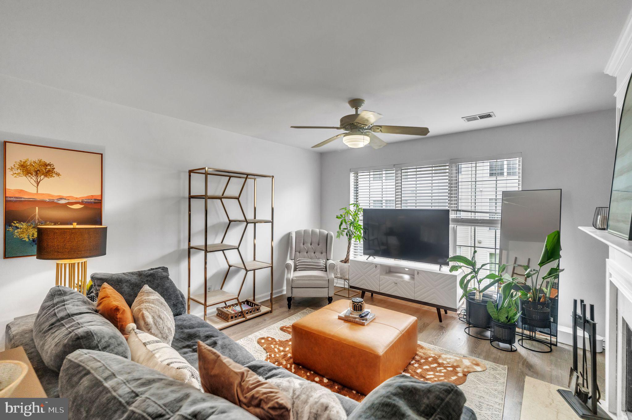 FOX CHASE/EXETER - Residential