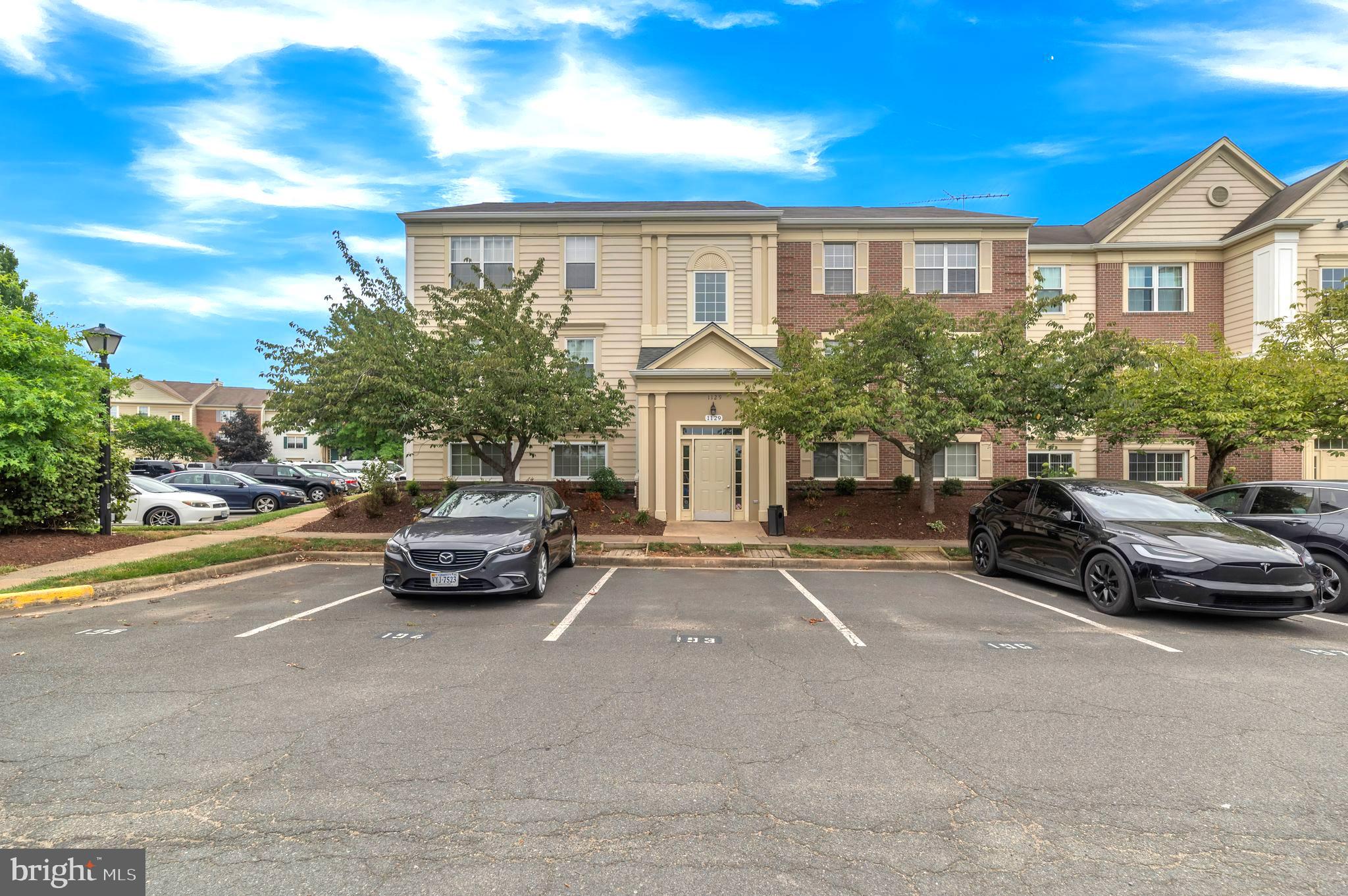 FOX CHASE/EXETER - Residential