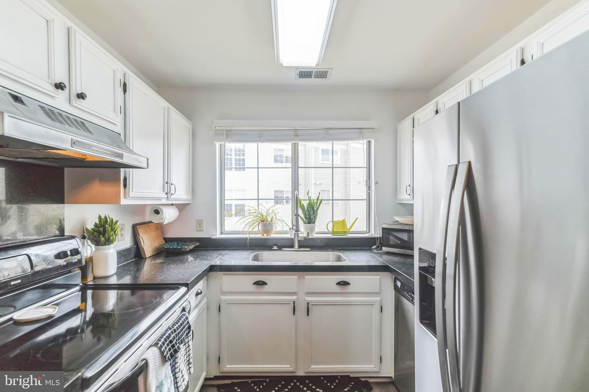 FOX CHASE/EXETER - Residential