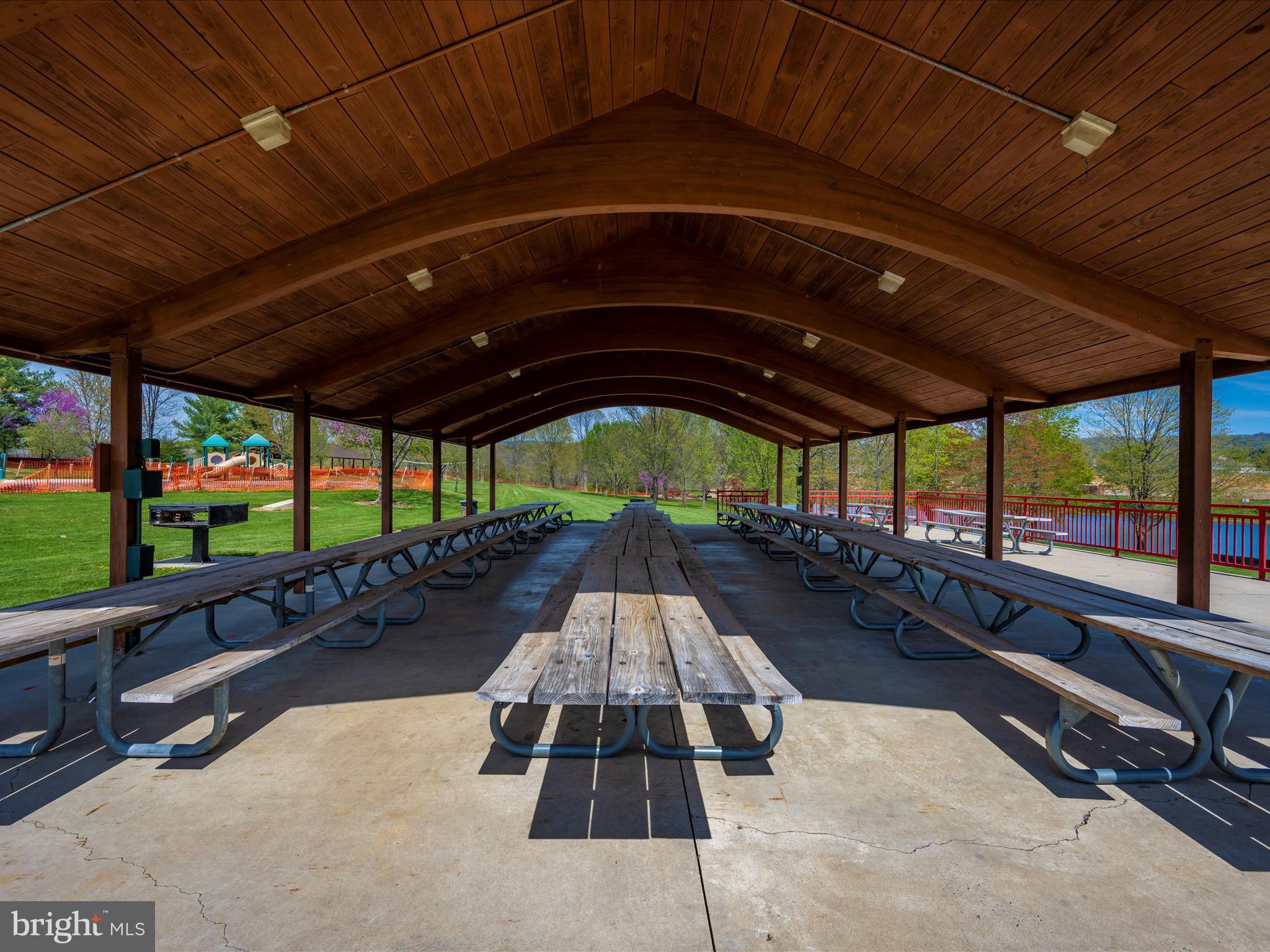 BROOKRIDGE NORTH - Residential