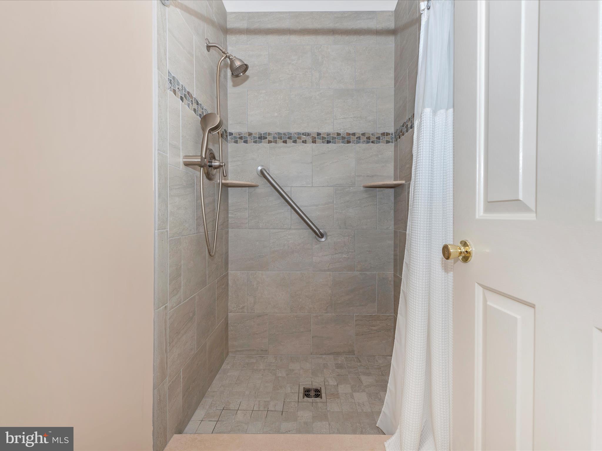 BROOKRIDGE NORTH - Residential