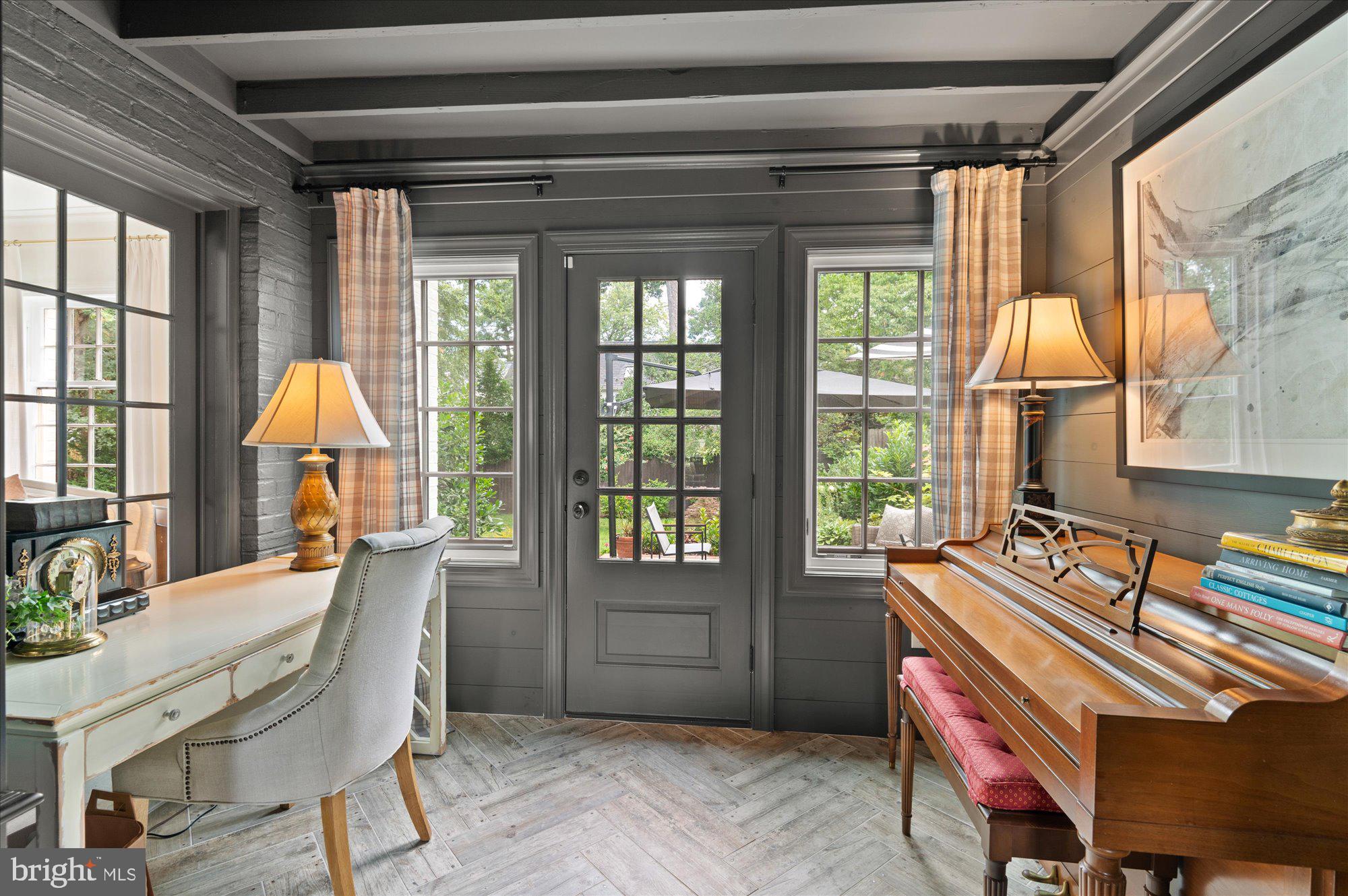 BELLE HAVEN - Residential