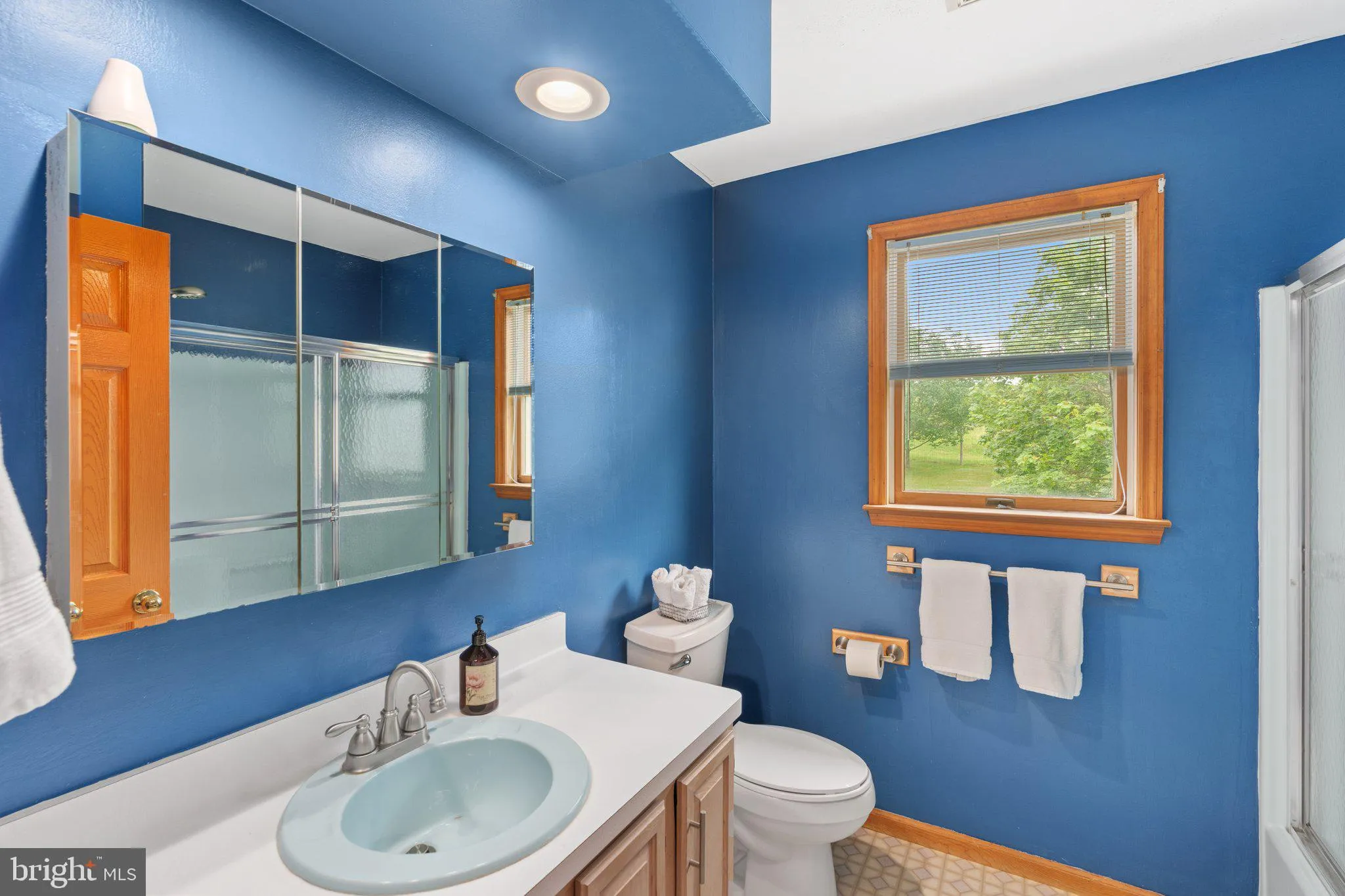 Kempton, Pennsylvania 19529, United States, 4 Bedrooms Bedrooms, ,3 BathroomsBathrooms,Residential,Pending,153942