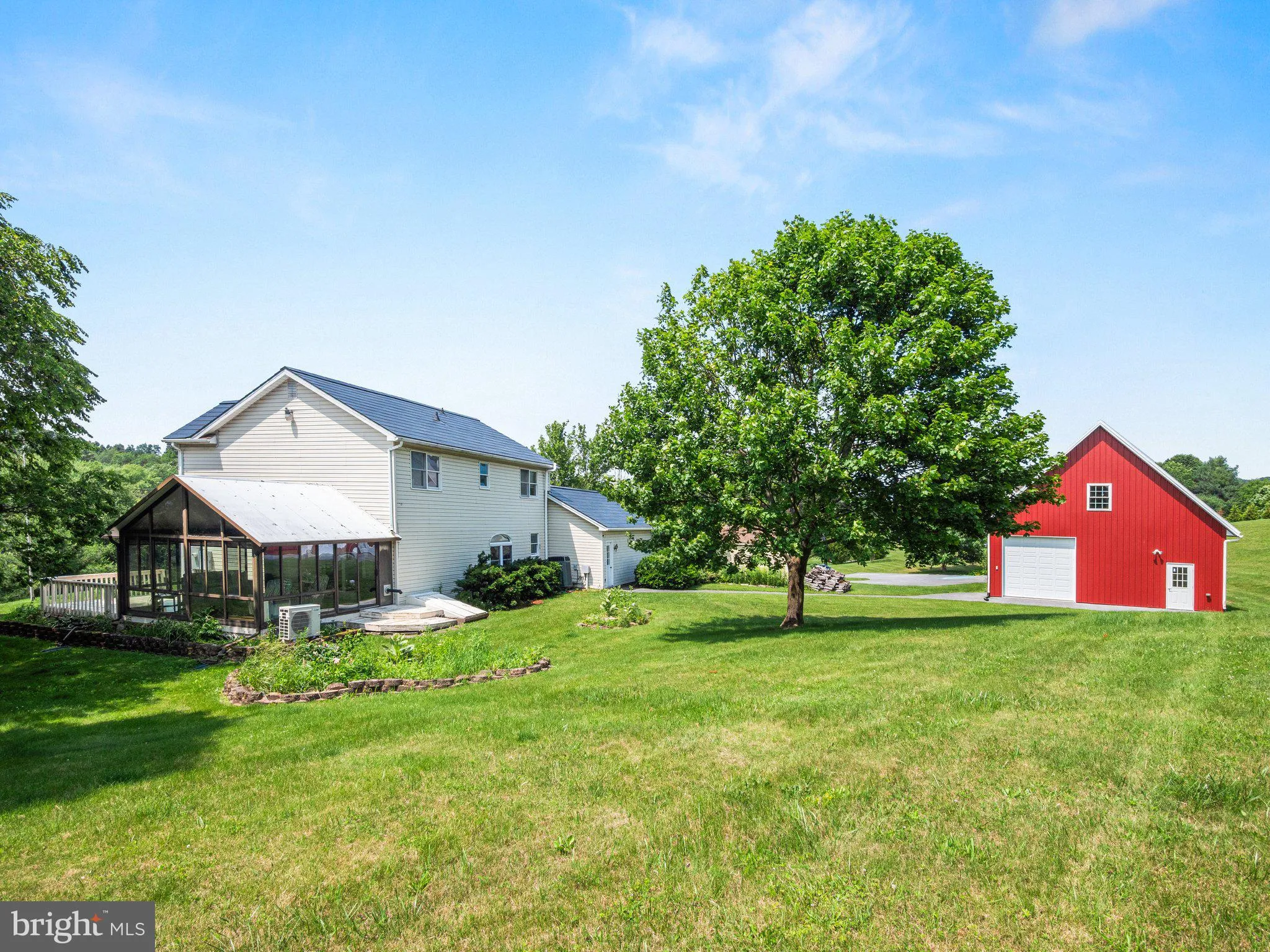 Kempton, Pennsylvania 19529, United States, 4 Bedrooms Bedrooms, ,3 BathroomsBathrooms,Residential,Pending,153942