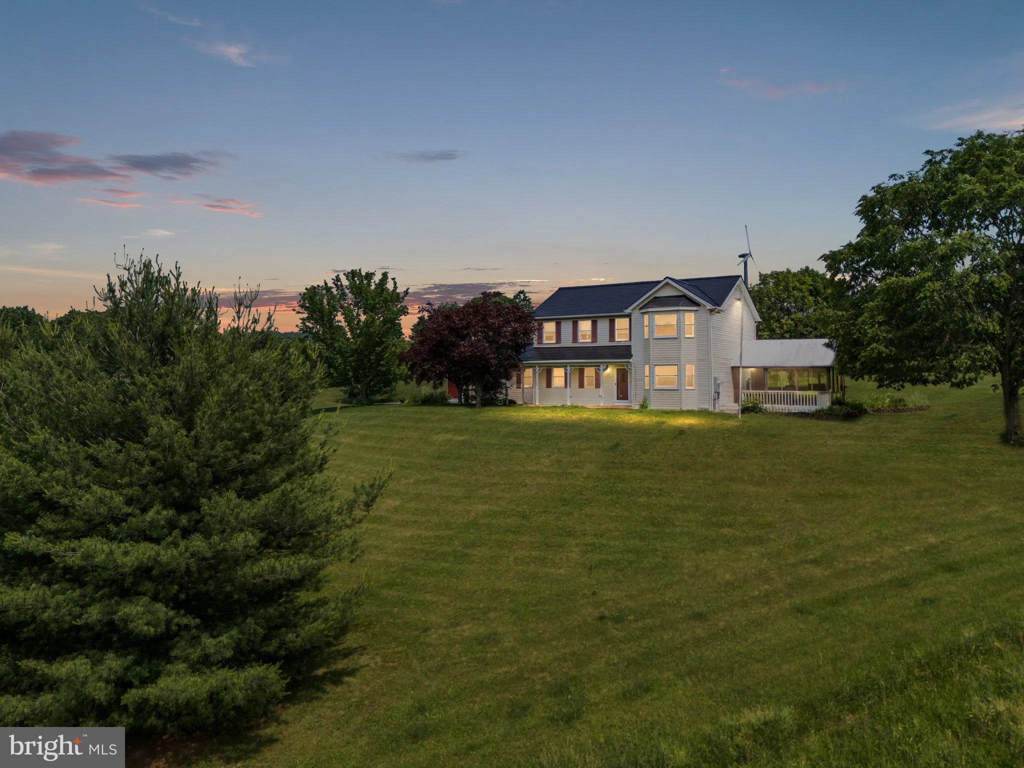 Kempton, Pennsylvania 19529, United States, 4 Bedrooms Bedrooms, ,3 BathroomsBathrooms,Residential,Pending,153942