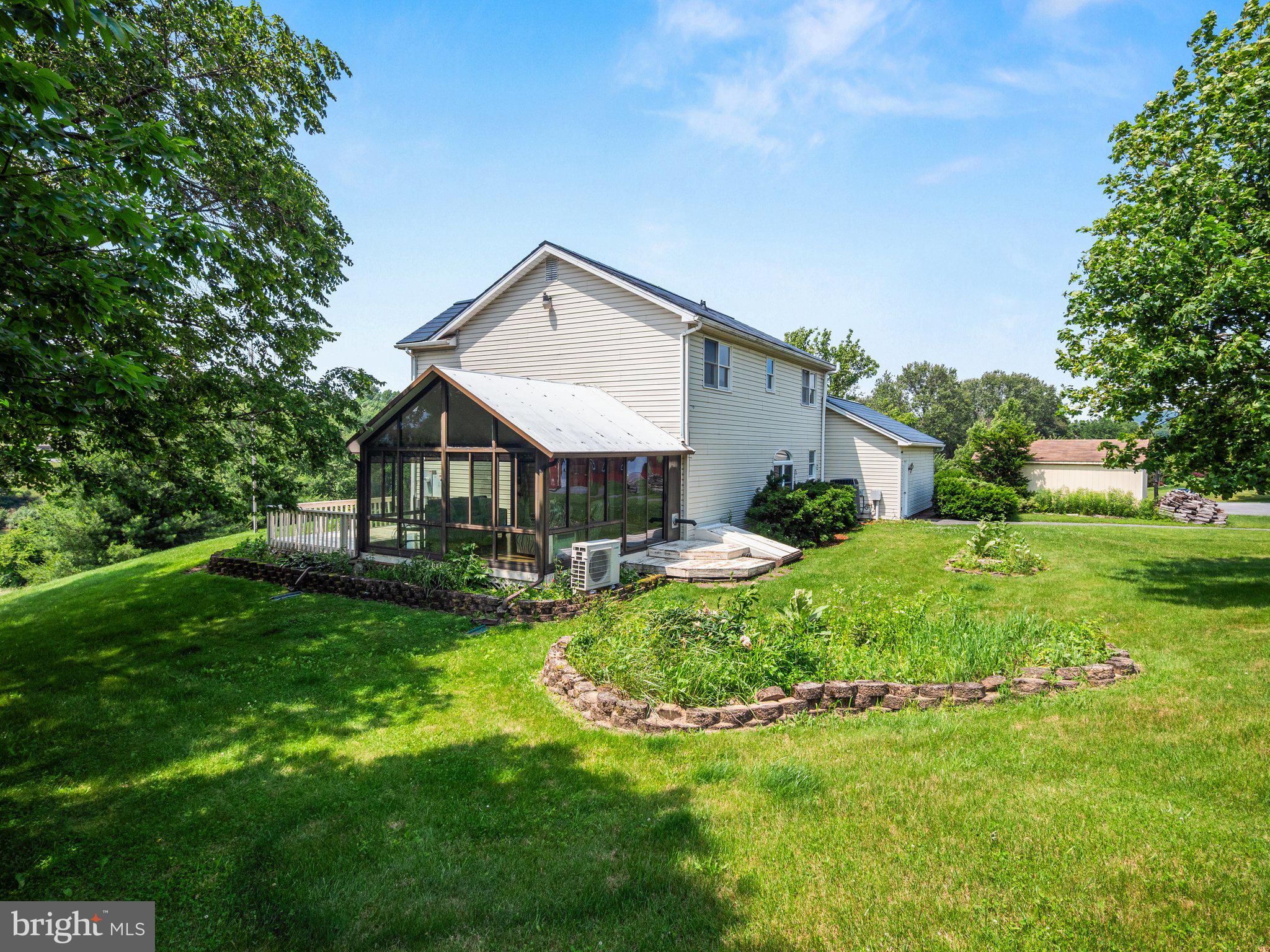 39 KEMPTON ROAD