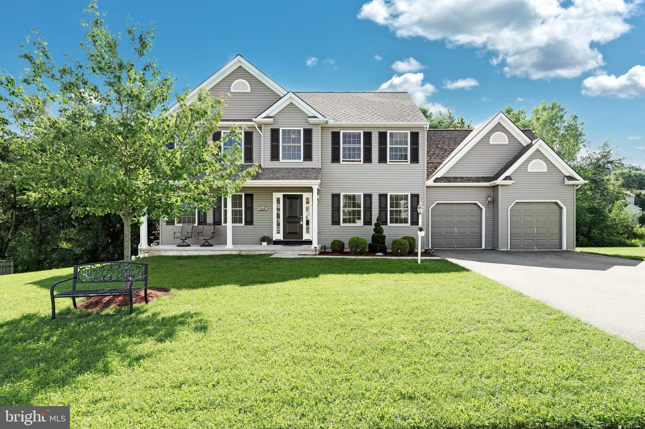 ORCHARD HILLS - Residential