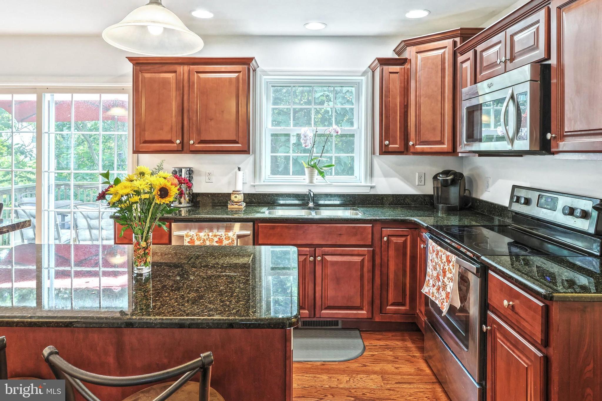 ORCHARD HILLS - Residential