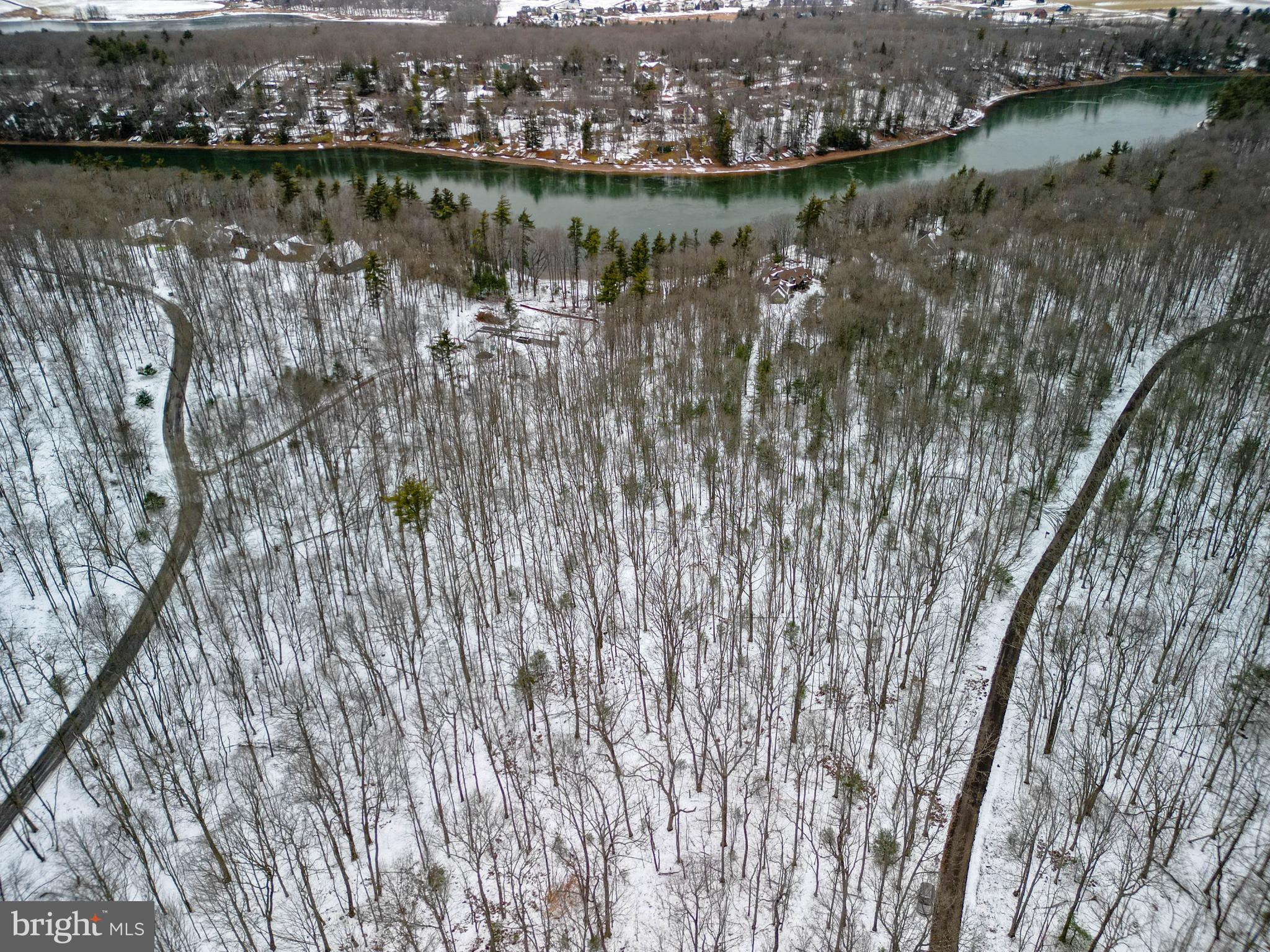 THOUSAND ACRES - Land