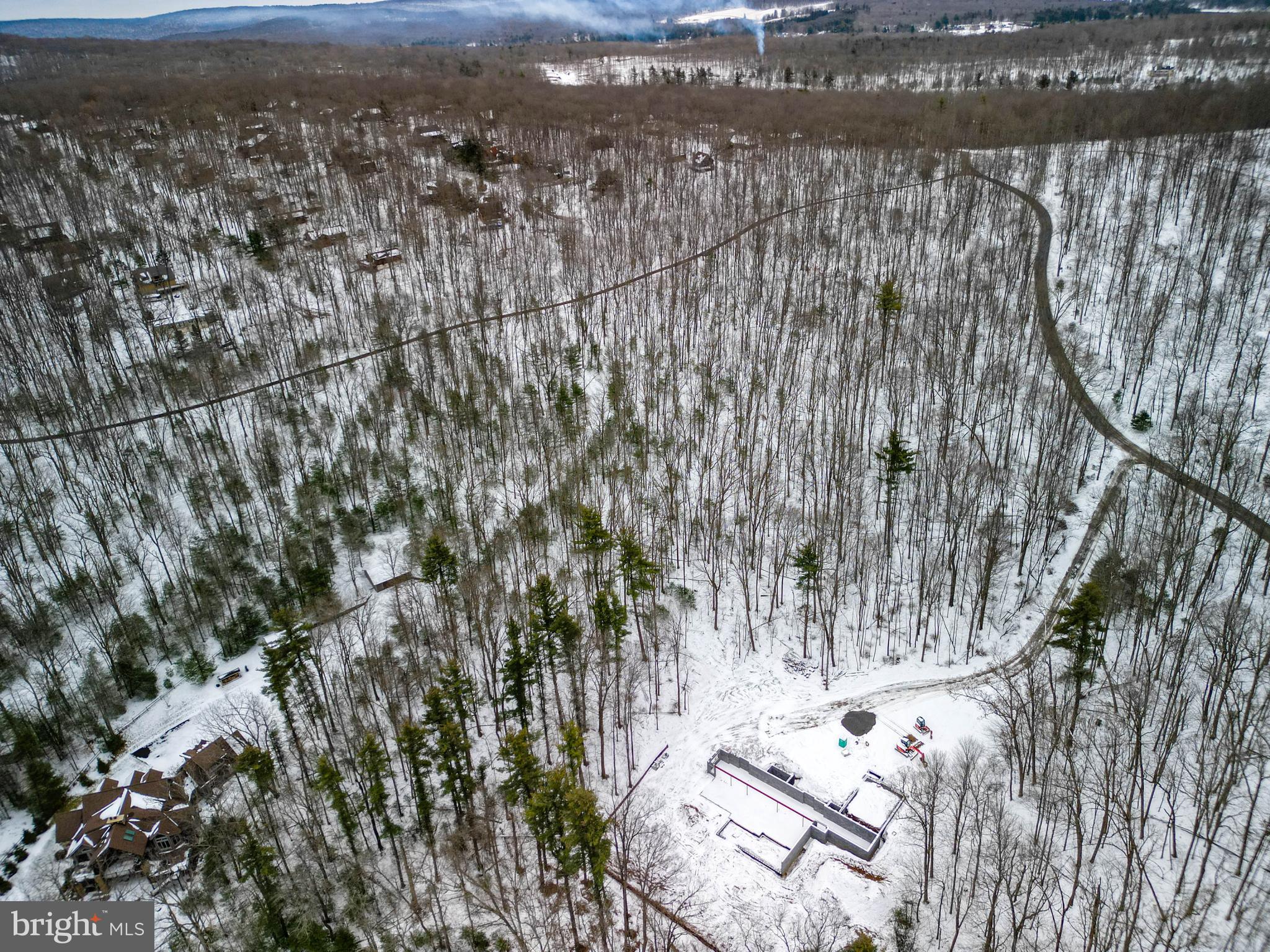 THOUSAND ACRES - Land