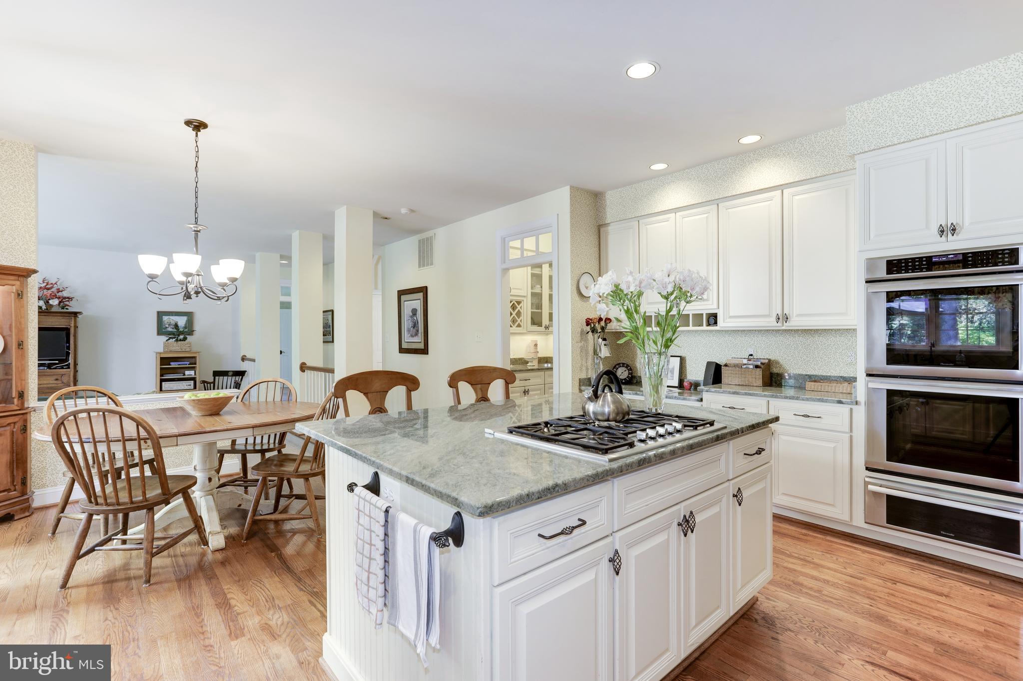 INGLESIDE - Residential