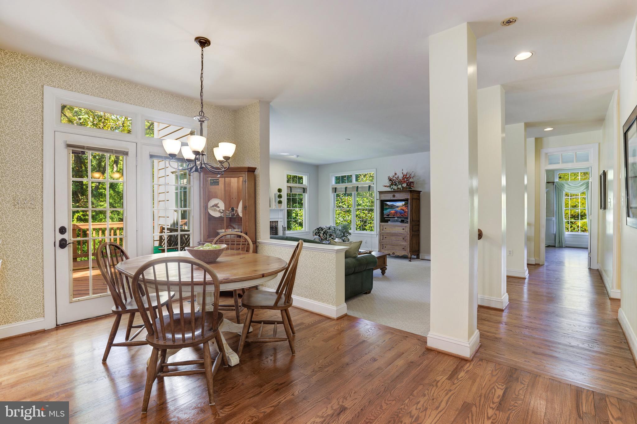 INGLESIDE - Residential