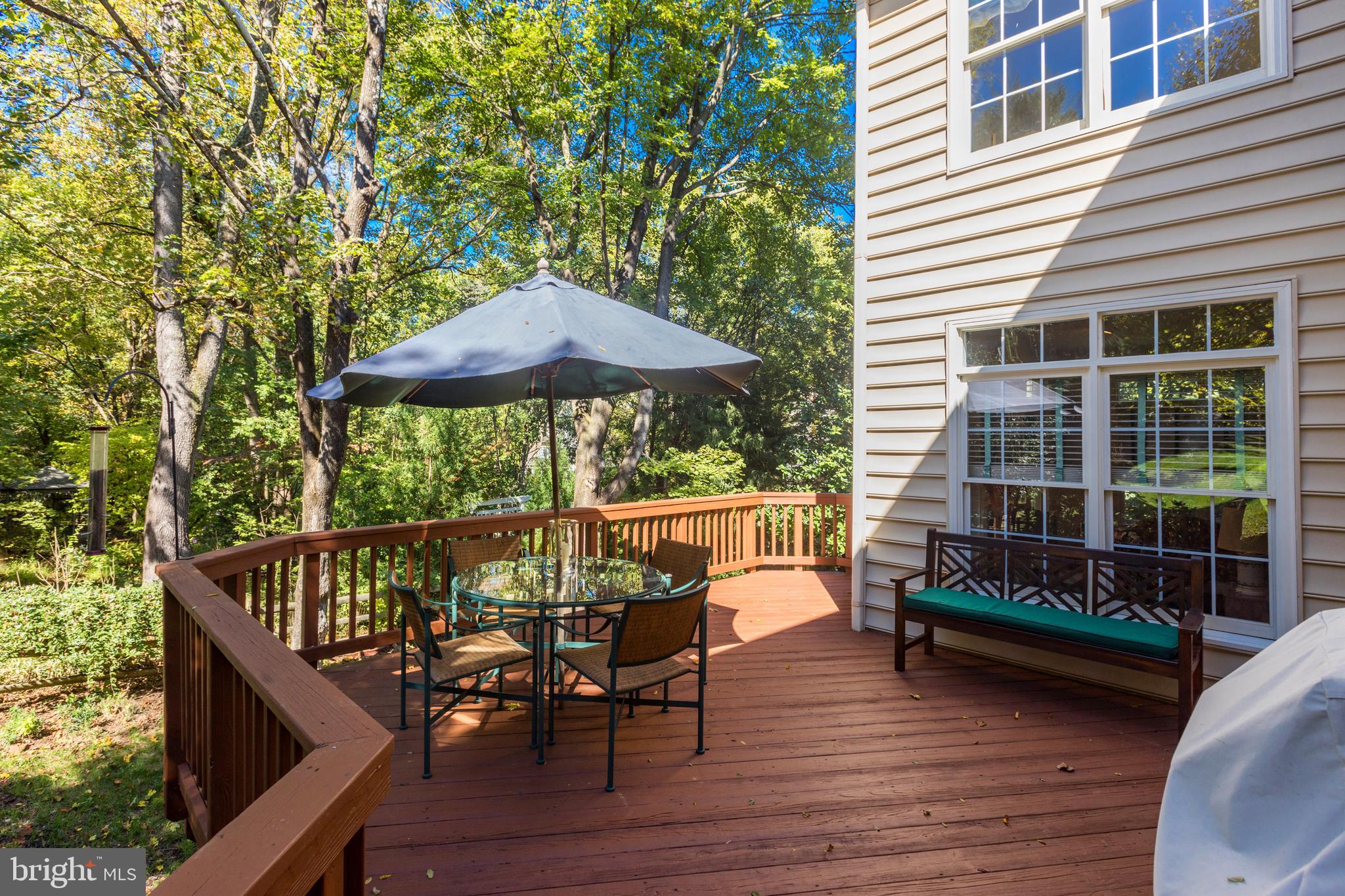 INGLESIDE - Residential