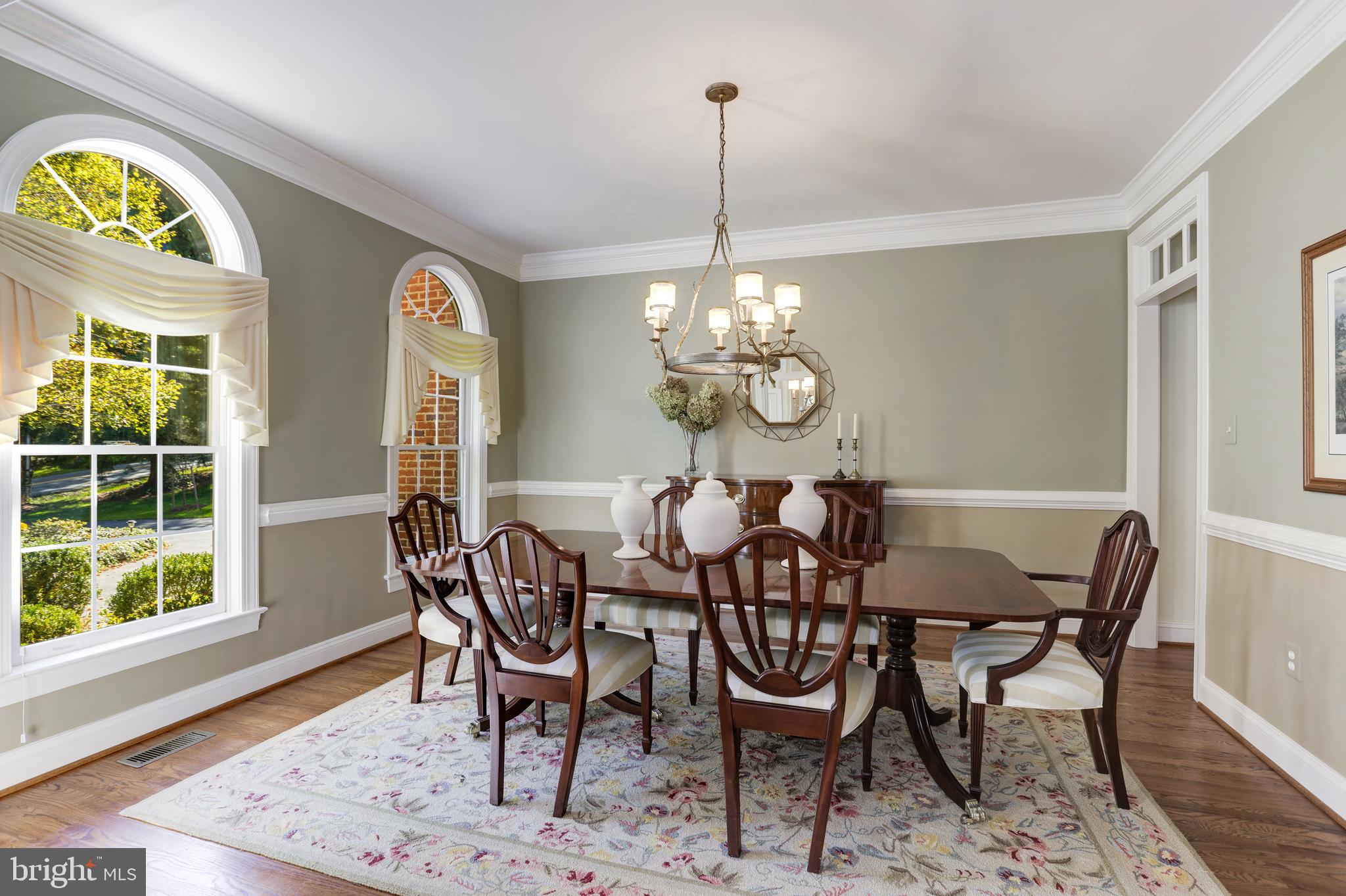 INGLESIDE - Residential