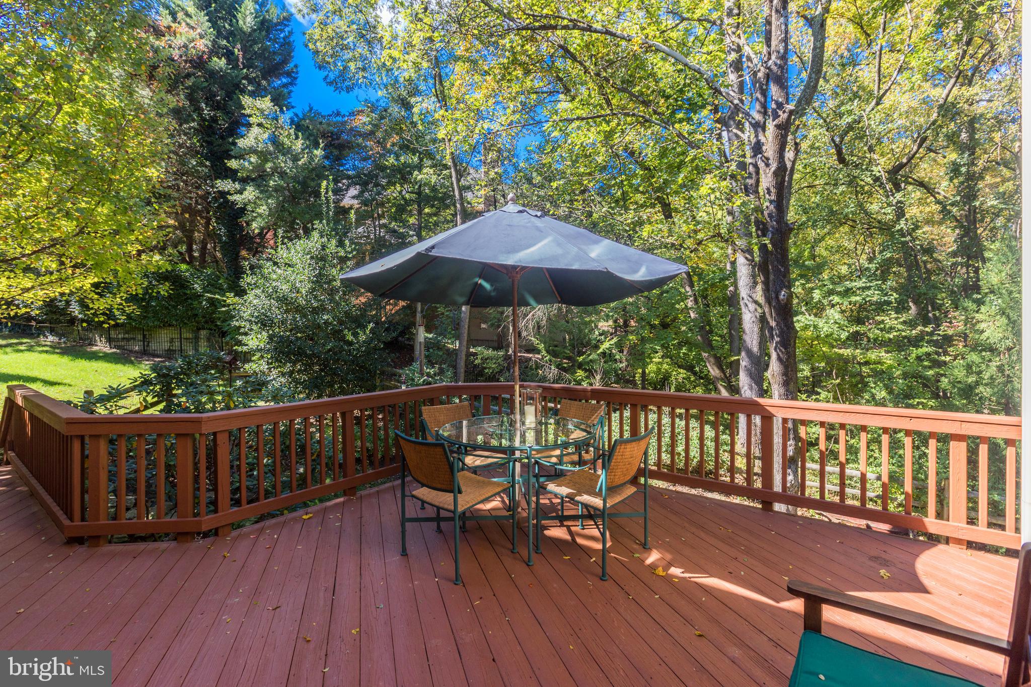 INGLESIDE - Residential