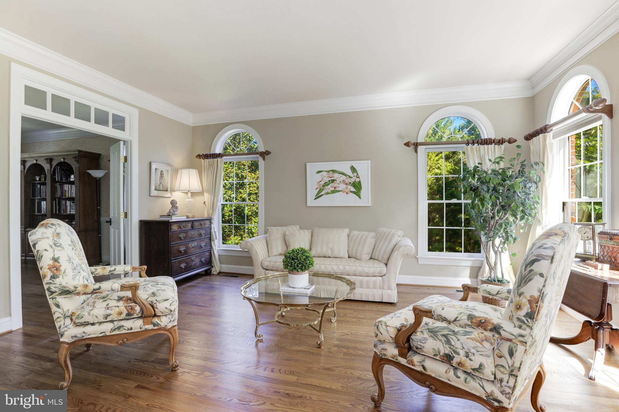 INGLESIDE - Residential