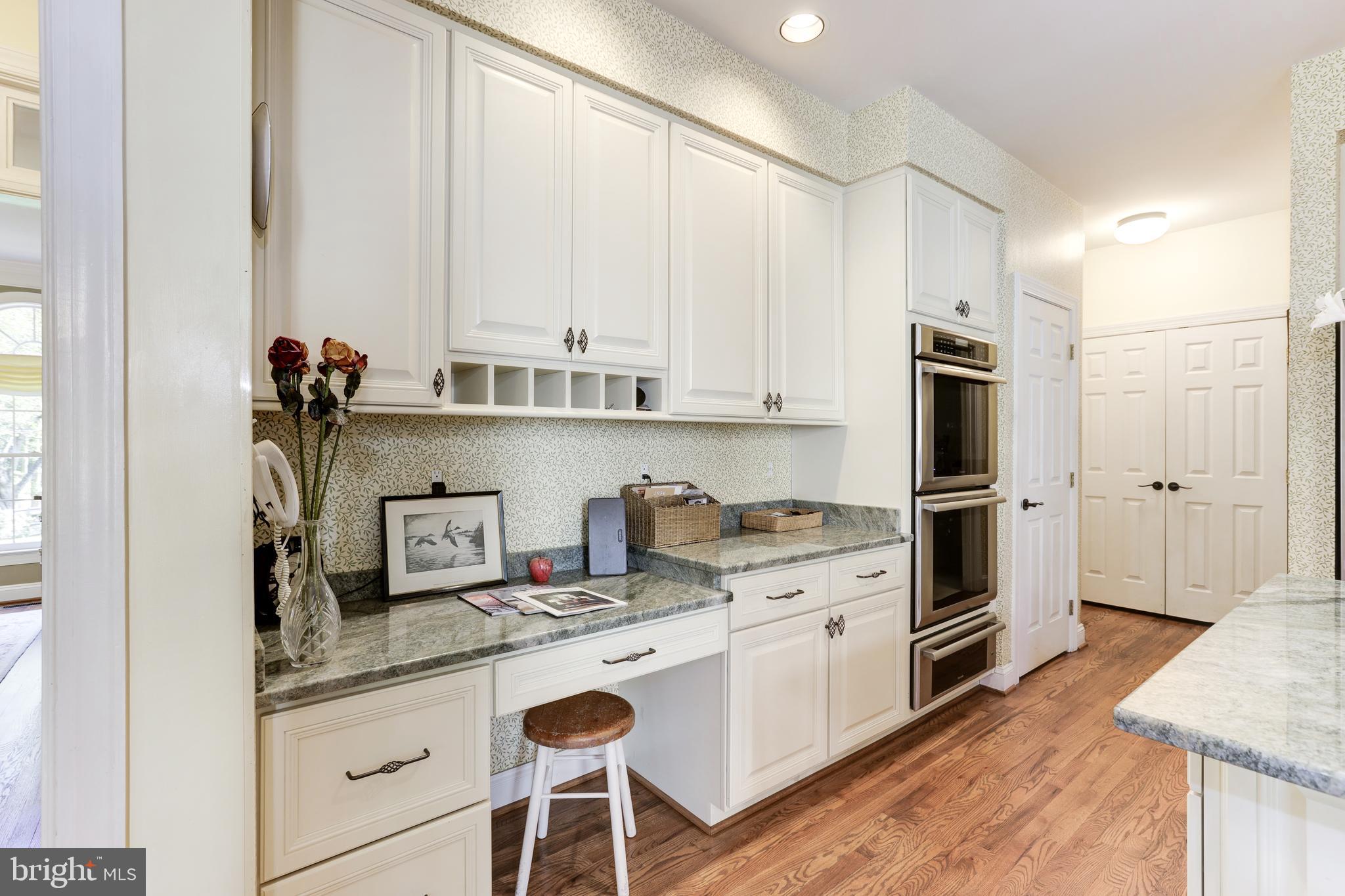 INGLESIDE - Residential