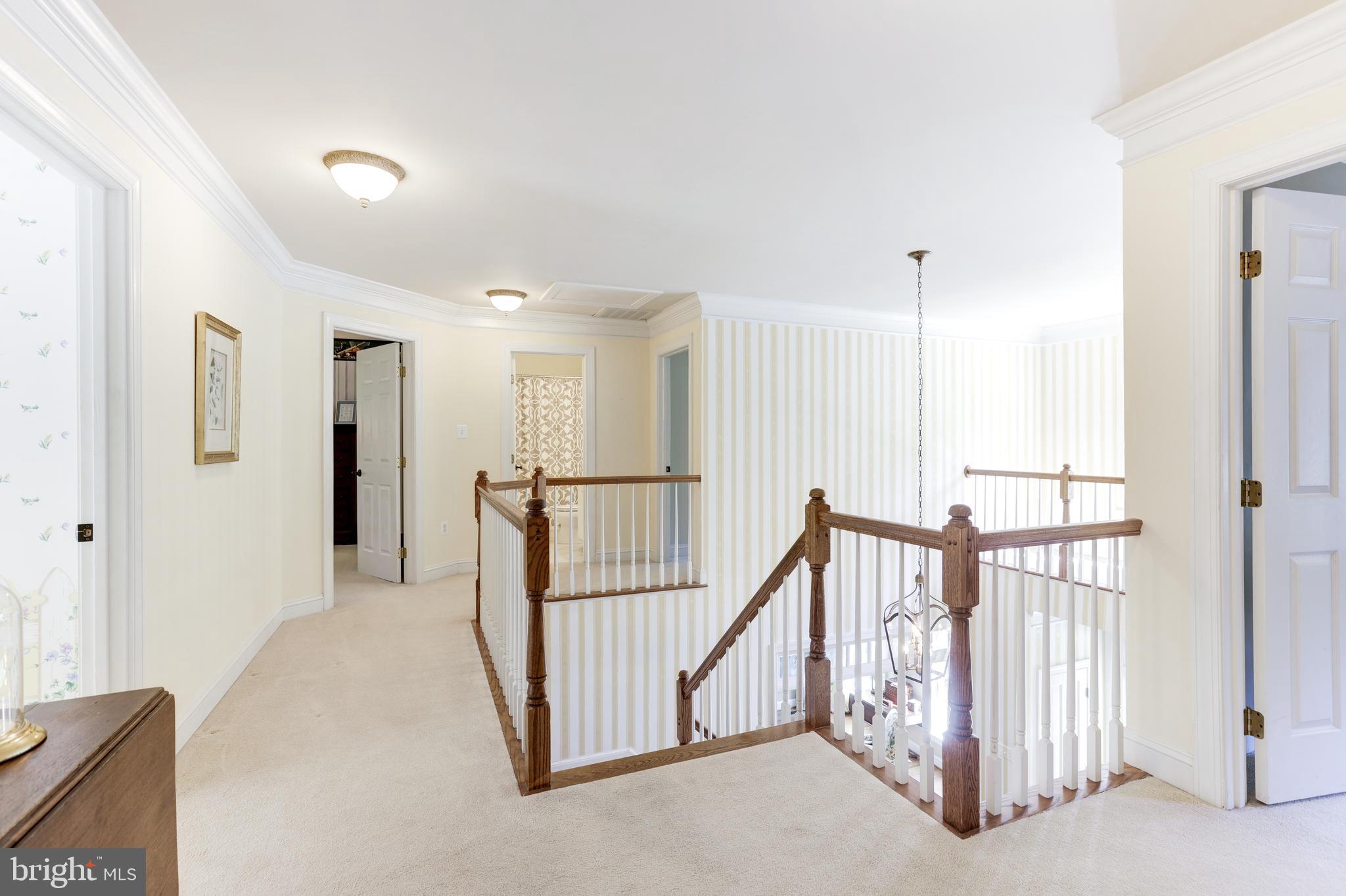 INGLESIDE - Residential