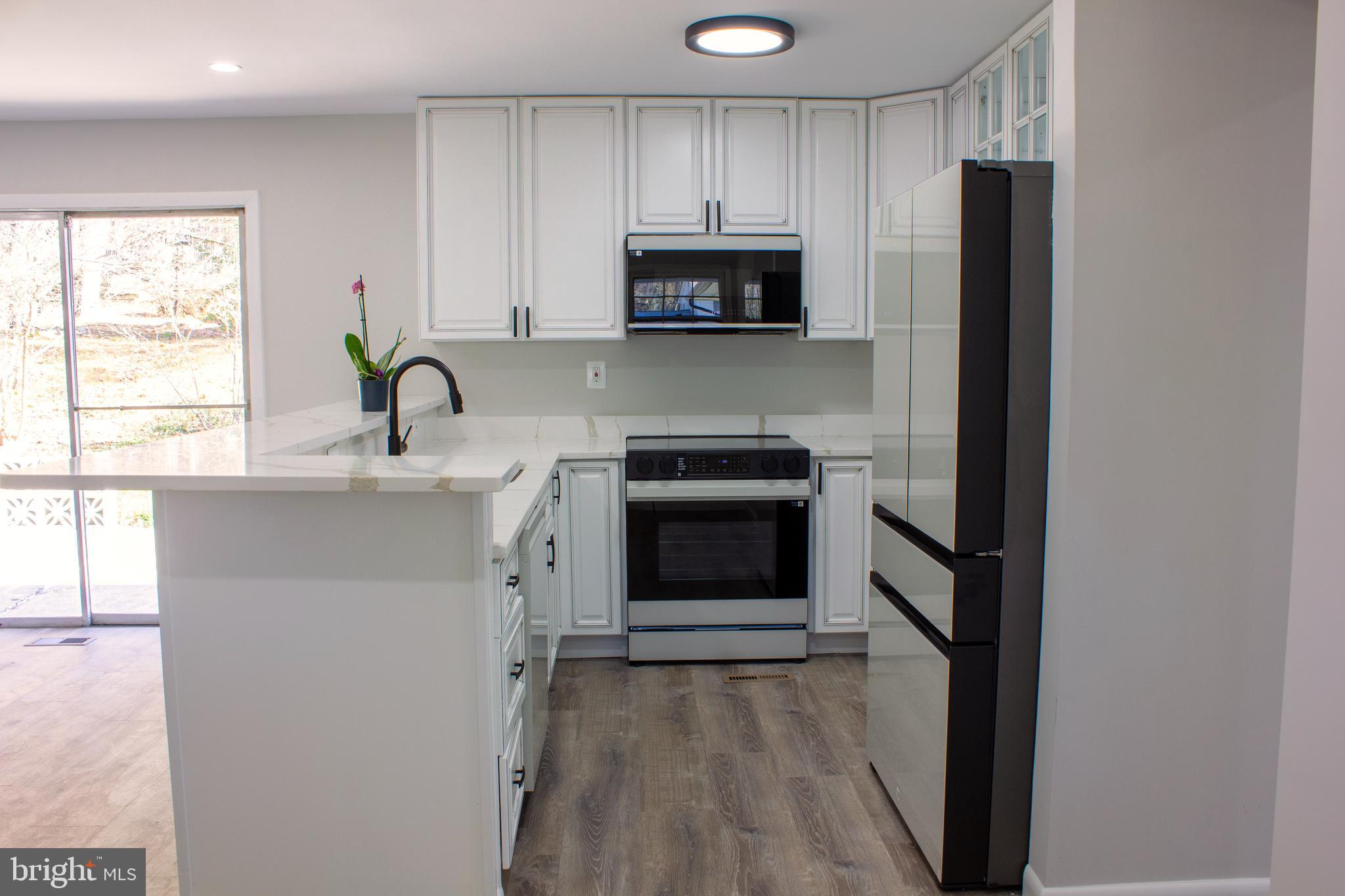 509 FOSTER KNOLL DRIVE