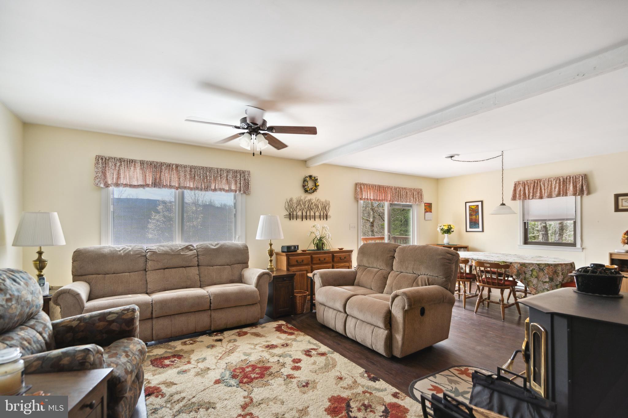 RIVER RIDGE - Residential