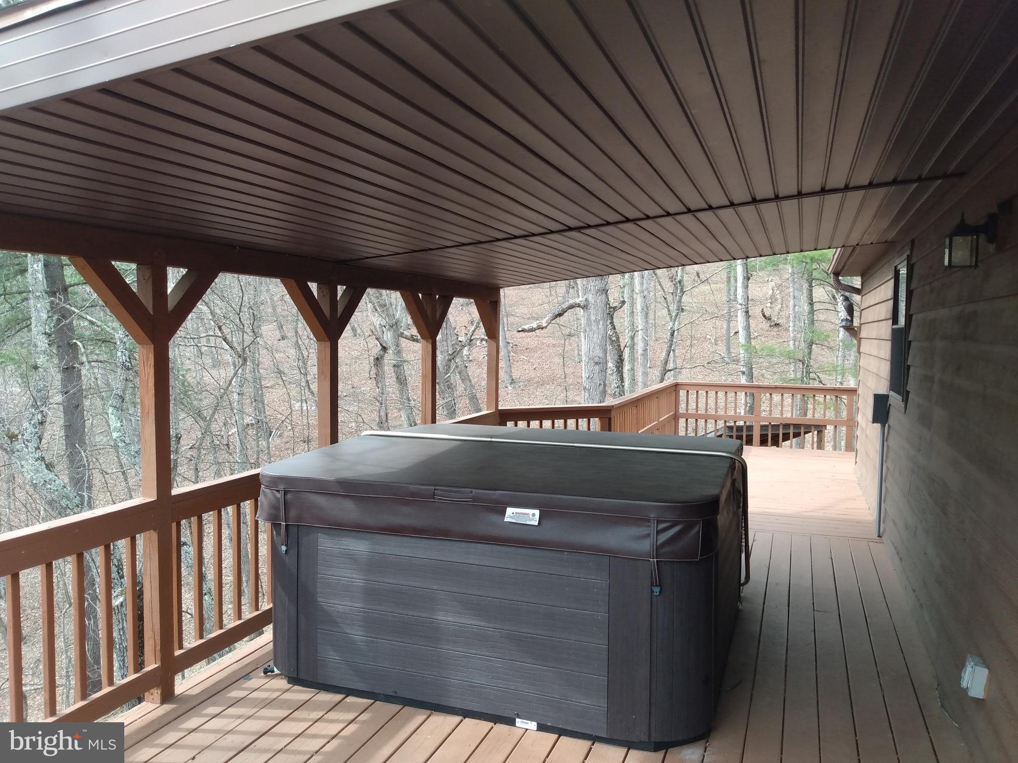 RIVER RIDGE - Residential