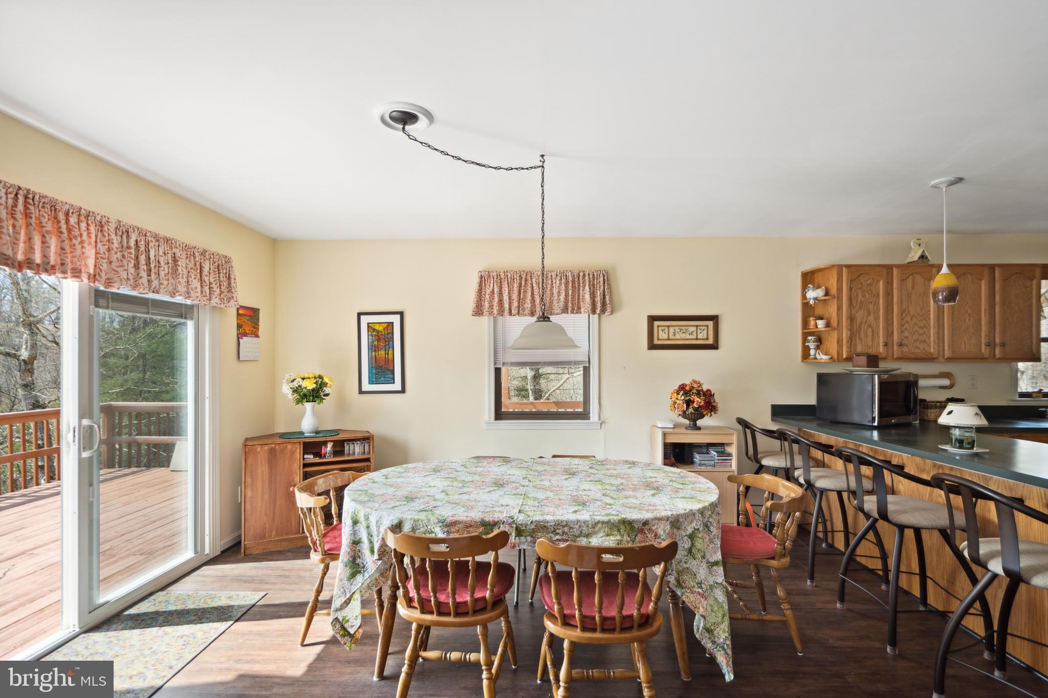 RIVER RIDGE - Residential