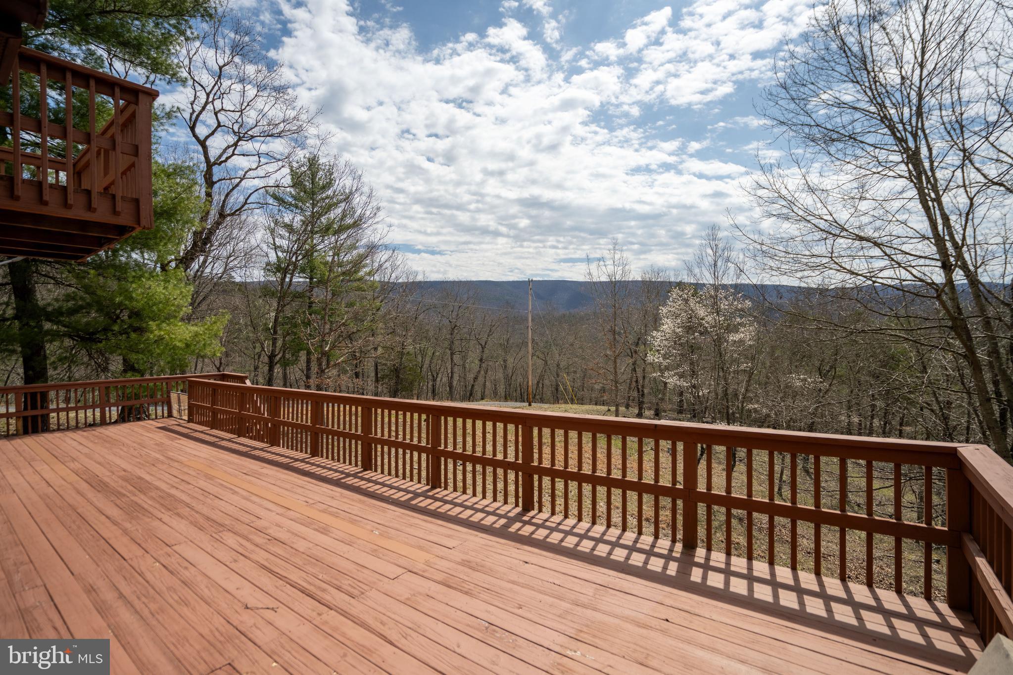 RIVER RIDGE - Residential