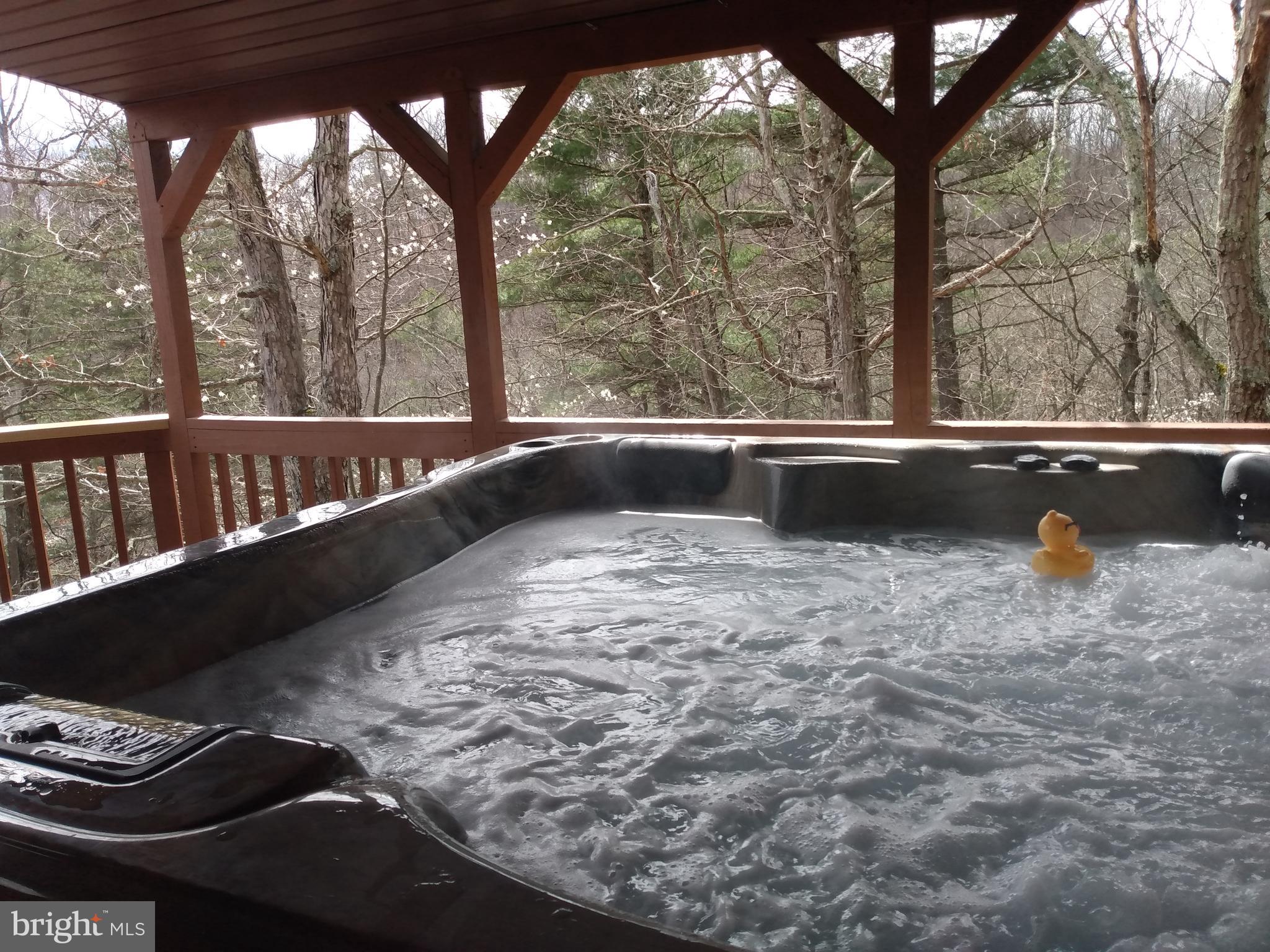 RIVER RIDGE - Residential