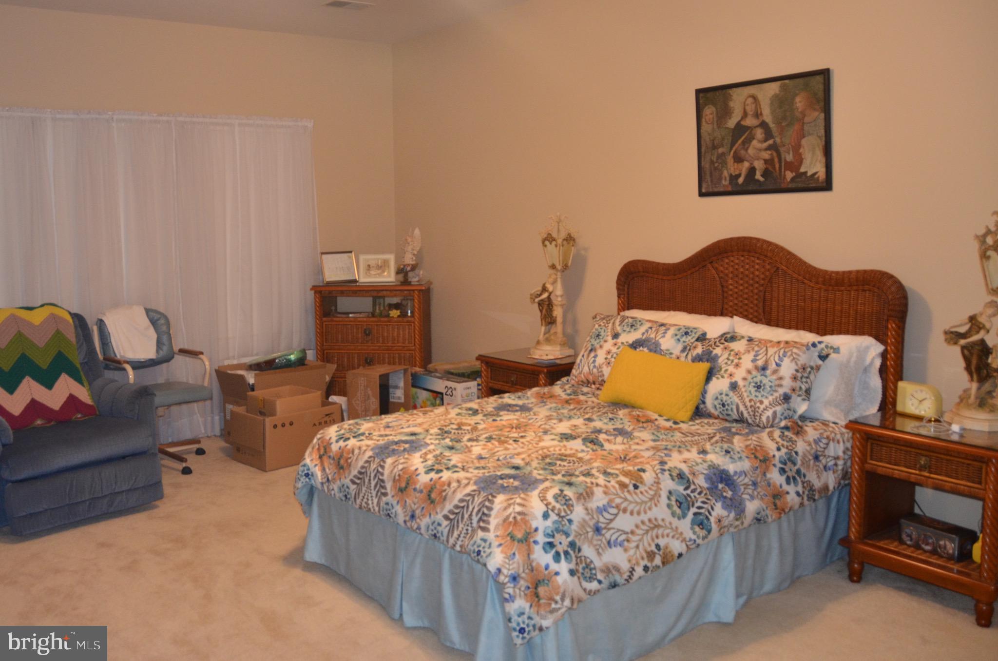 SOUTH RIVER COLONY - Residential