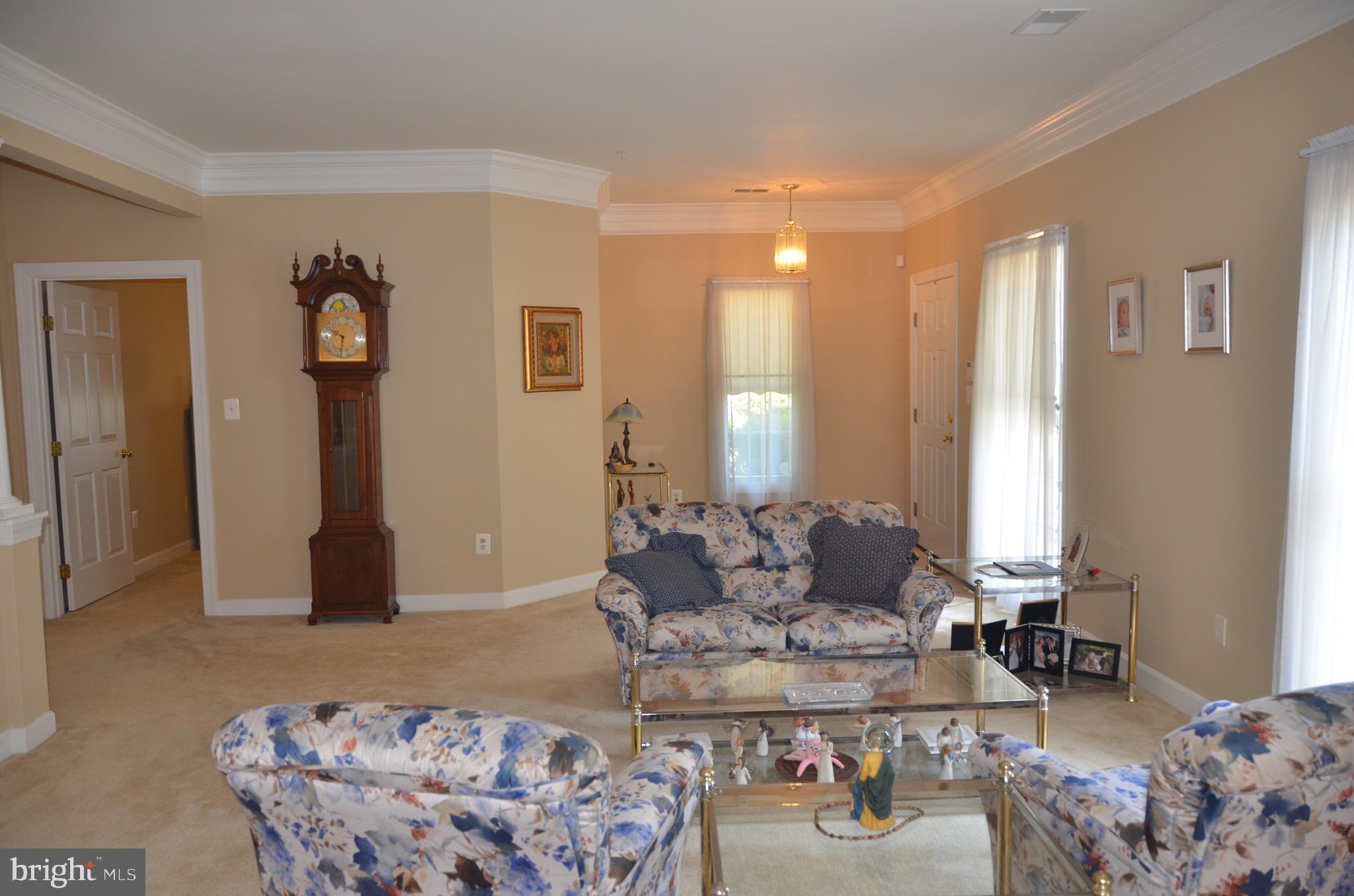 SOUTH RIVER COLONY - Residential